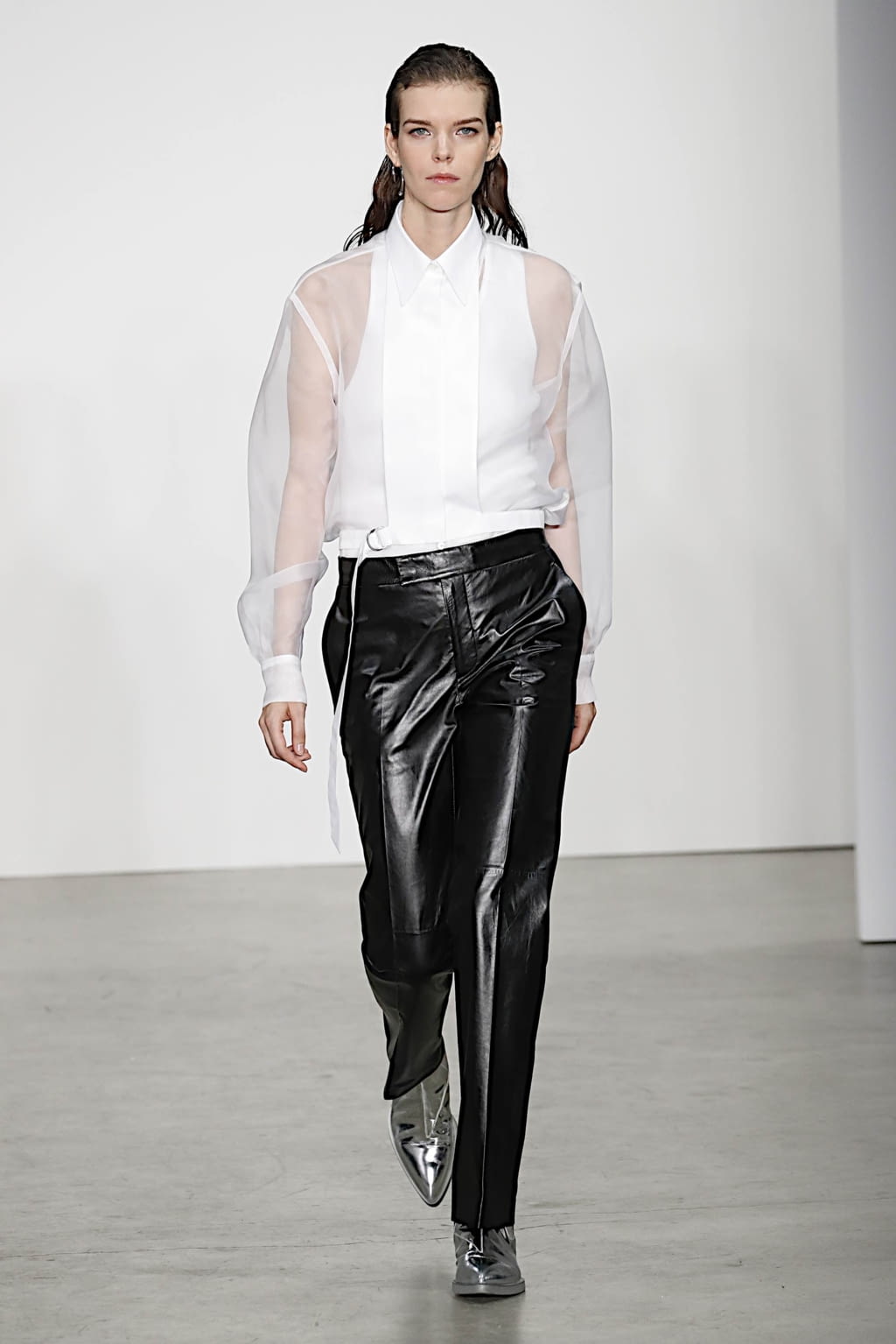 Fashion Week New York Fall/Winter 2019 look 20 de la collection Helmut Lang womenswear