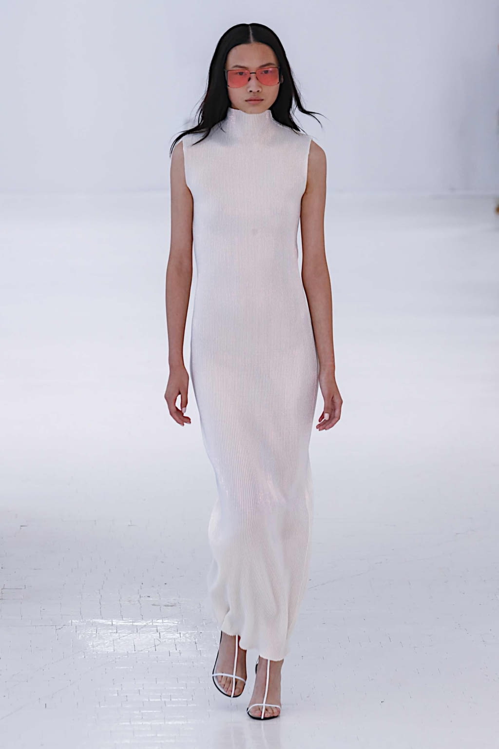 Fashion Week New York Spring/Summer 2020 look 7 from the Helmut Lang collection 女装