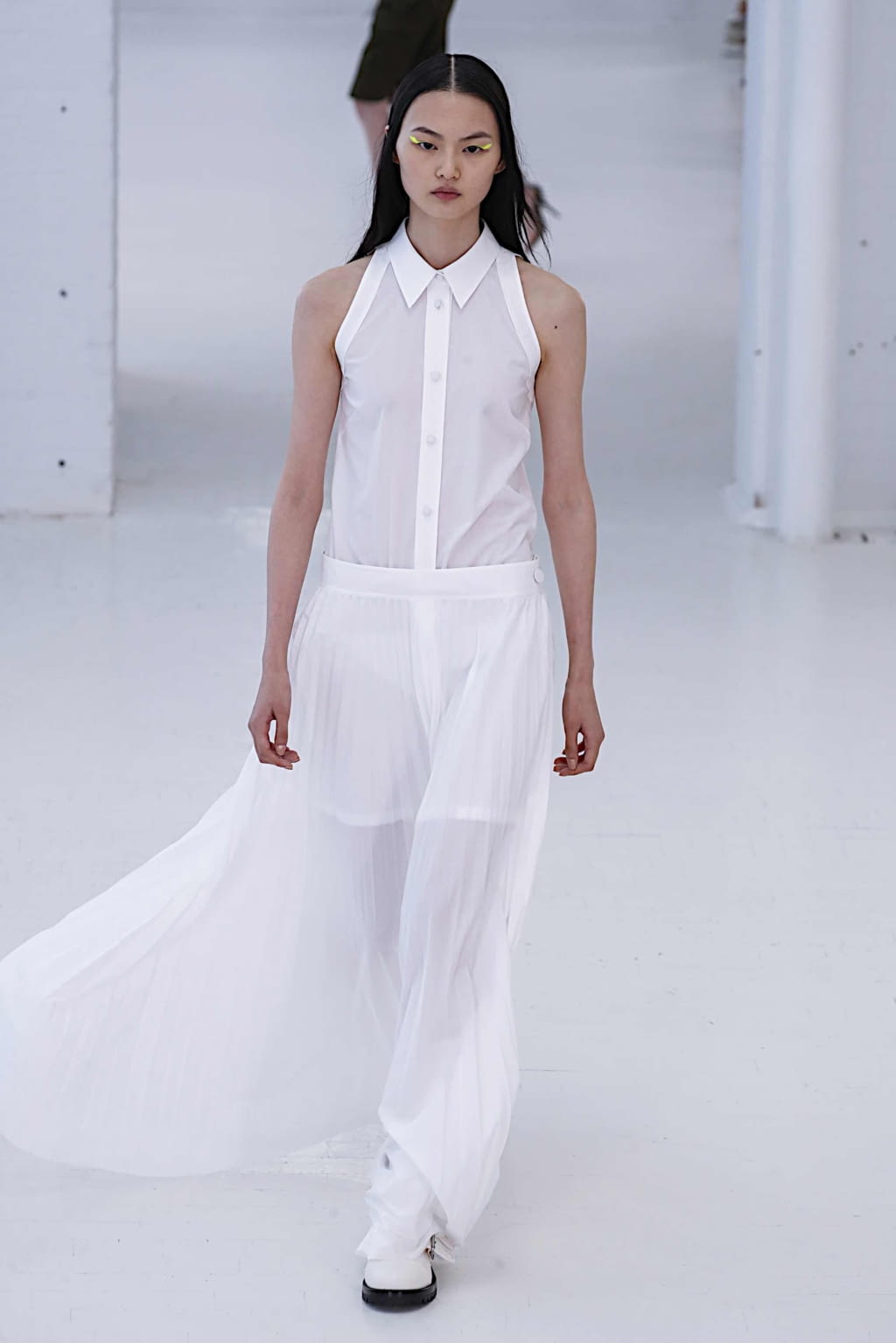 Fashion Week New York Spring/Summer 2020 look 12 from the Helmut Lang collection womenswear