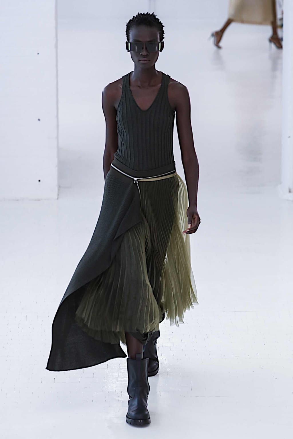 Fashion Week New York Spring/Summer 2020 look 20 from the Helmut Lang collection womenswear