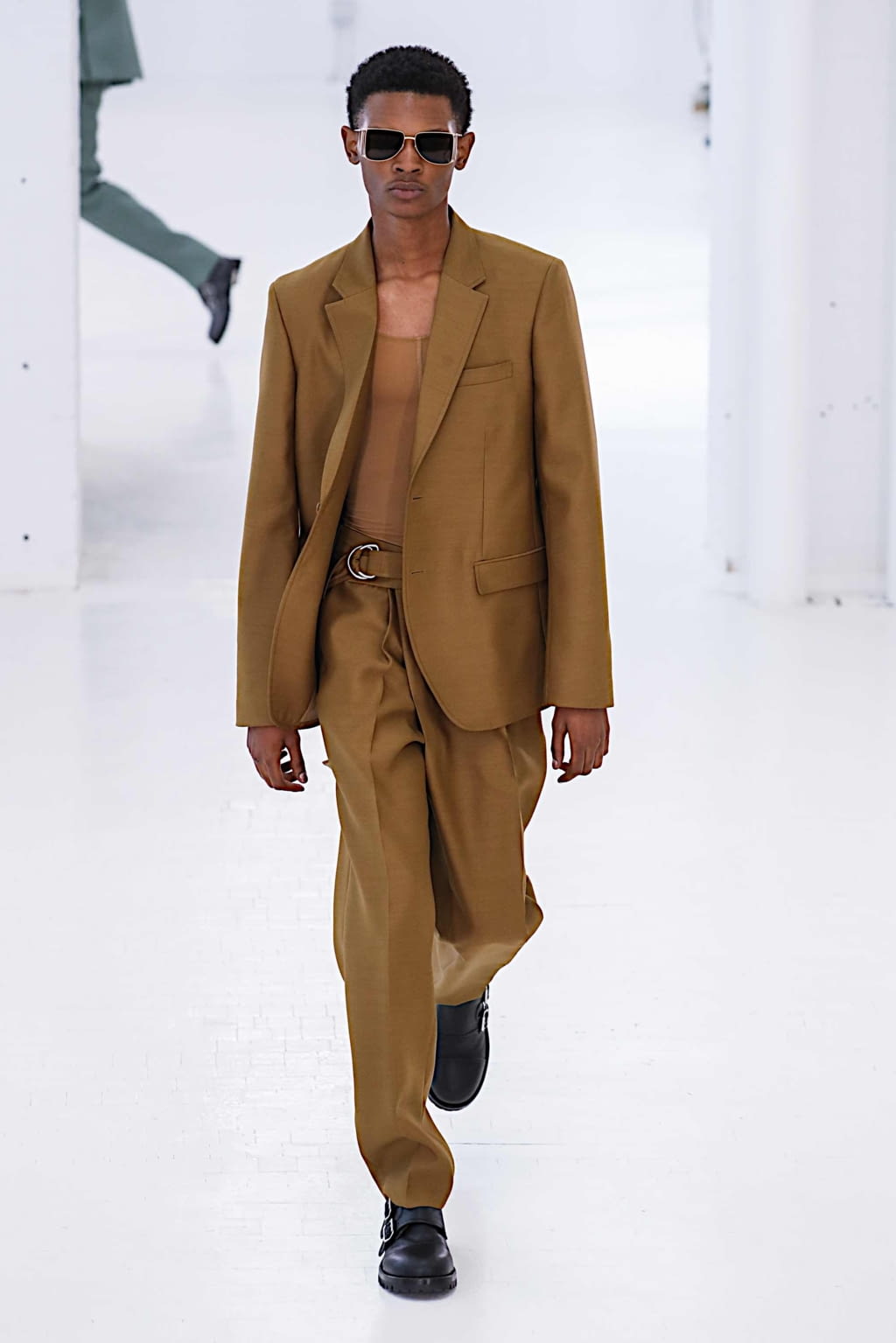 Fashion Week New York Spring/Summer 2020 look 24 from the Helmut Lang collection womenswear
