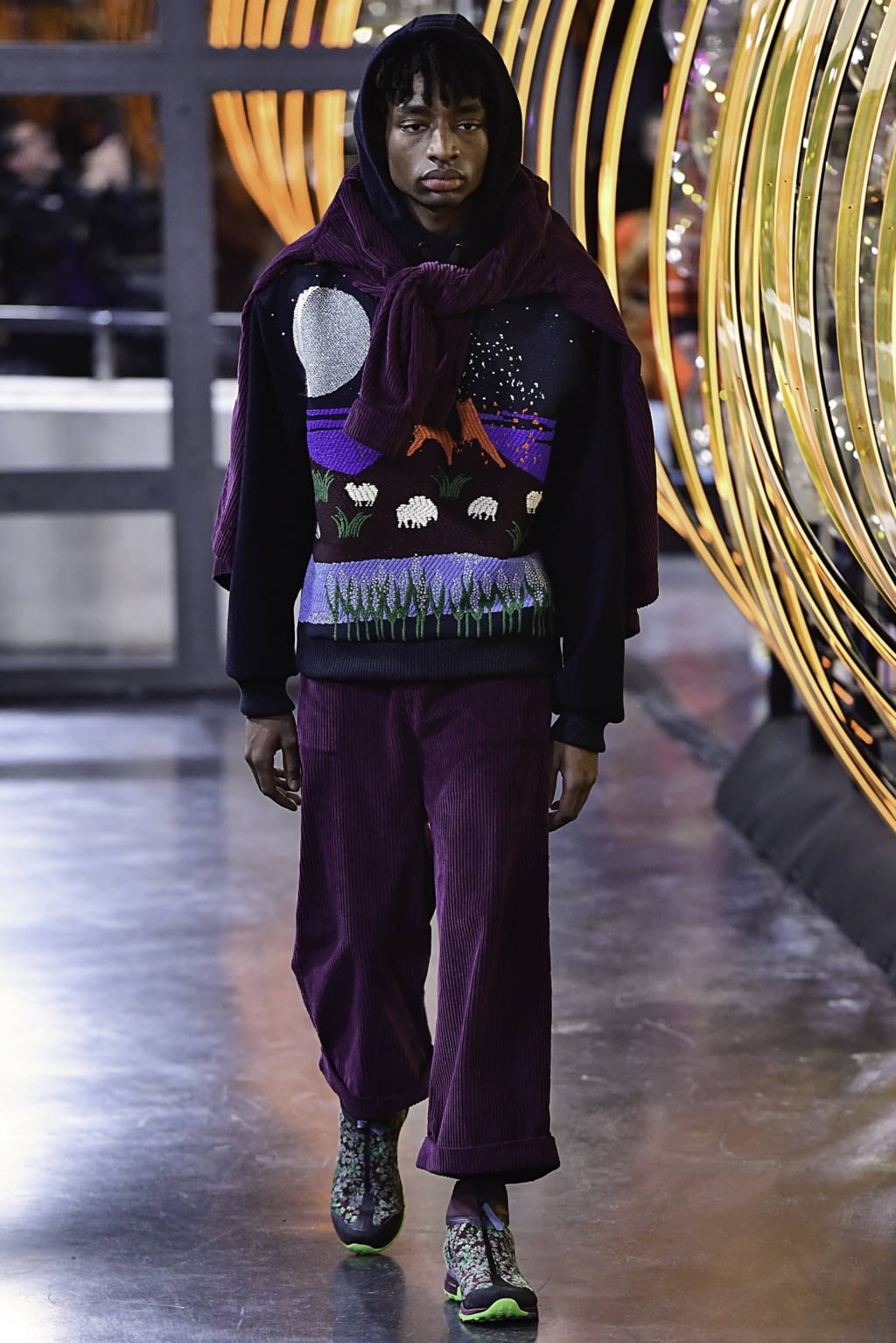 Fashion Week Paris Fall/Winter 2019 look 40 from the Henrik Vibskov collection 男装