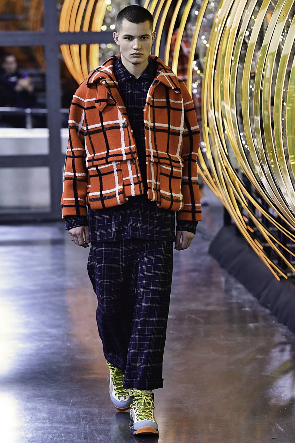 Fashion Week Paris Fall/Winter 2019 look 42 from the Henrik Vibskov collection 男装