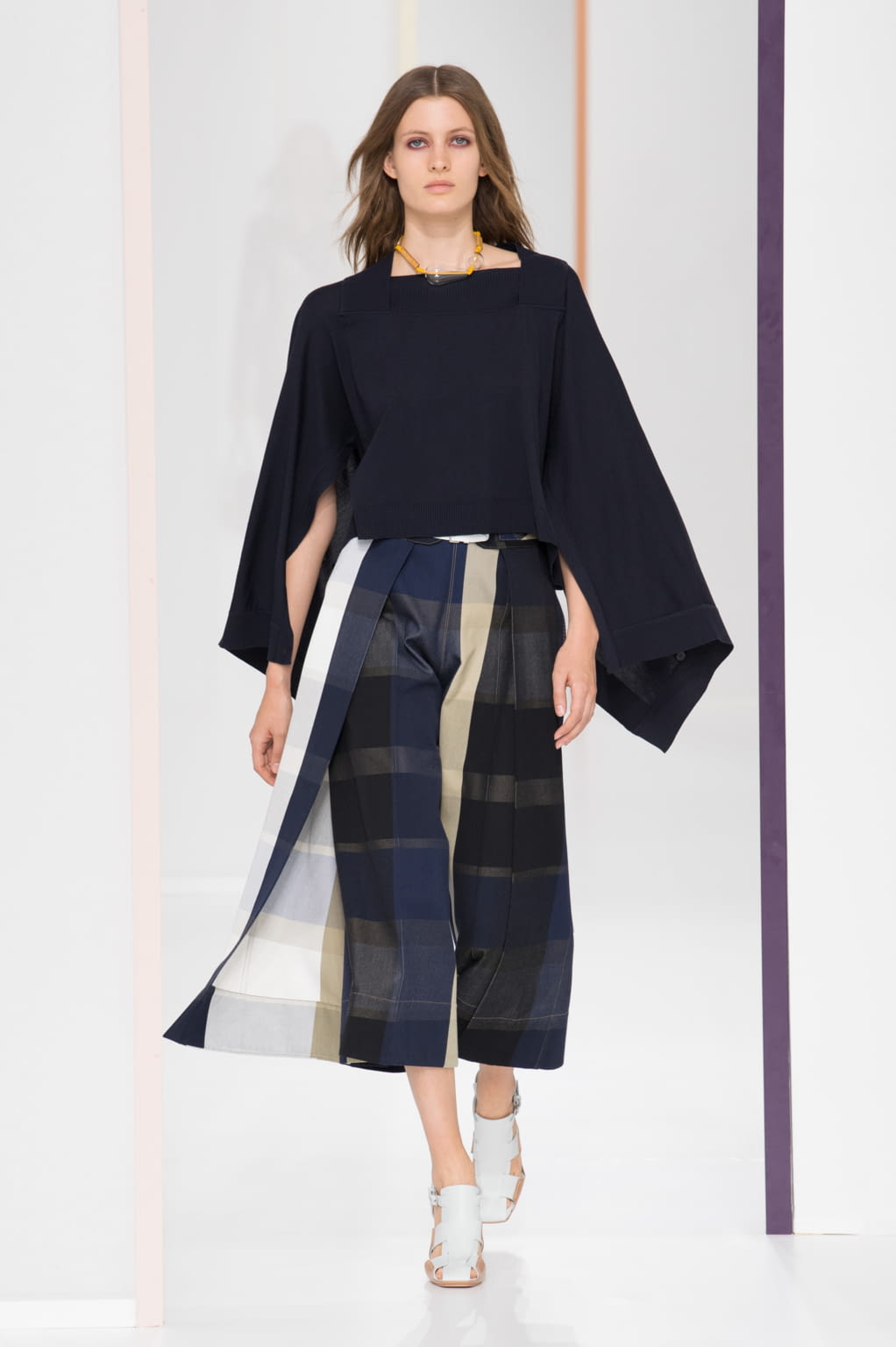 Fashion Week Paris Spring/Summer 2018 look 19 de la collection Hermès womenswear