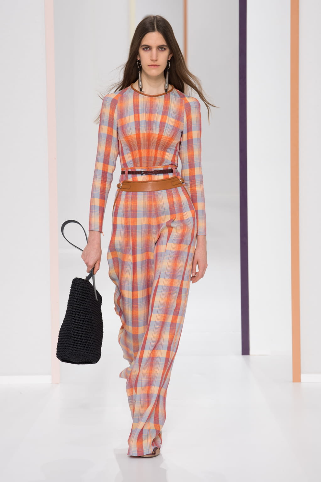 Fashion Week Paris Spring/Summer 2018 look 30 from the Hermès collection 女装