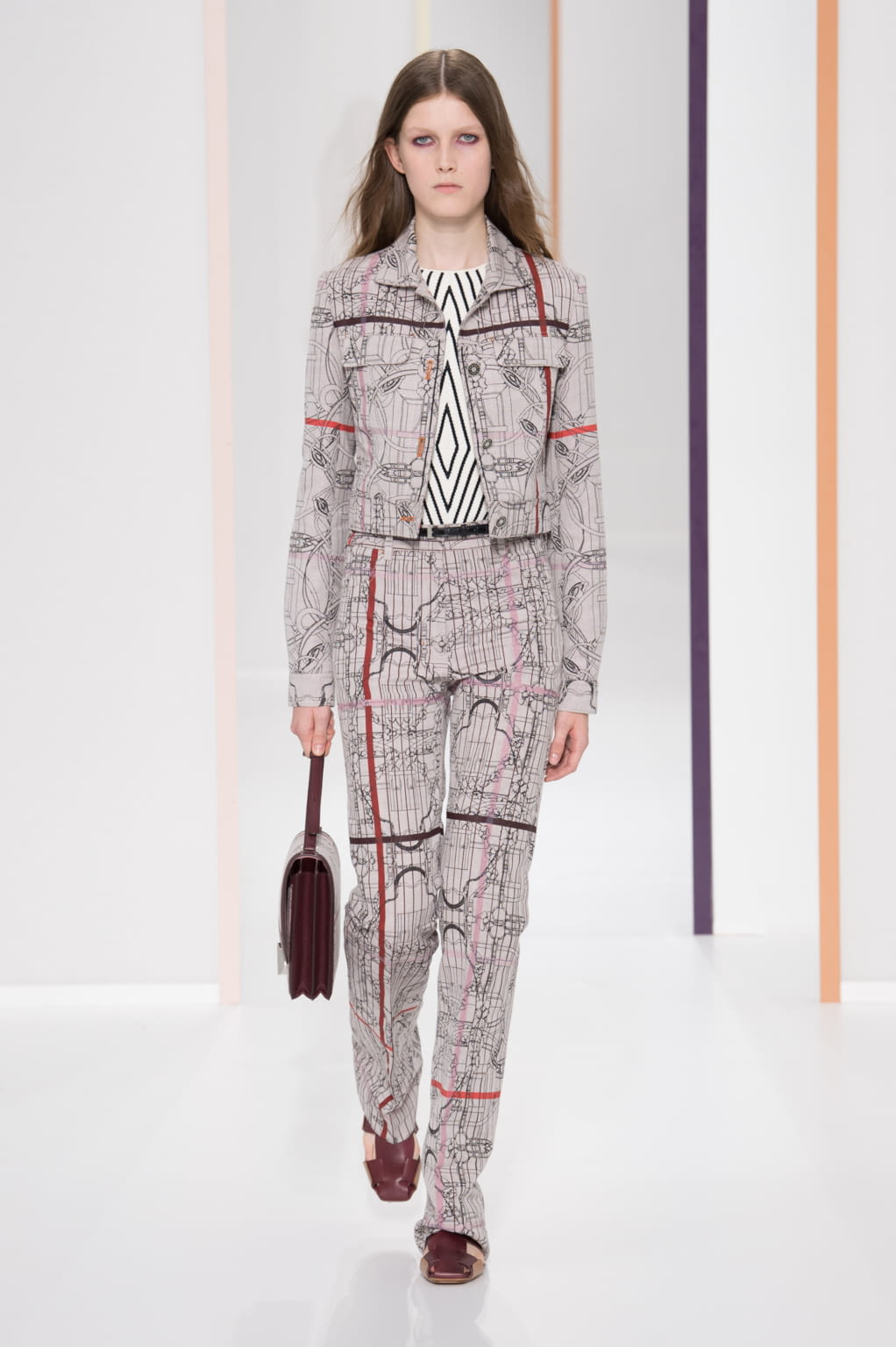 Fashion Week Paris Spring/Summer 2018 look 40 from the Hermès collection womenswear