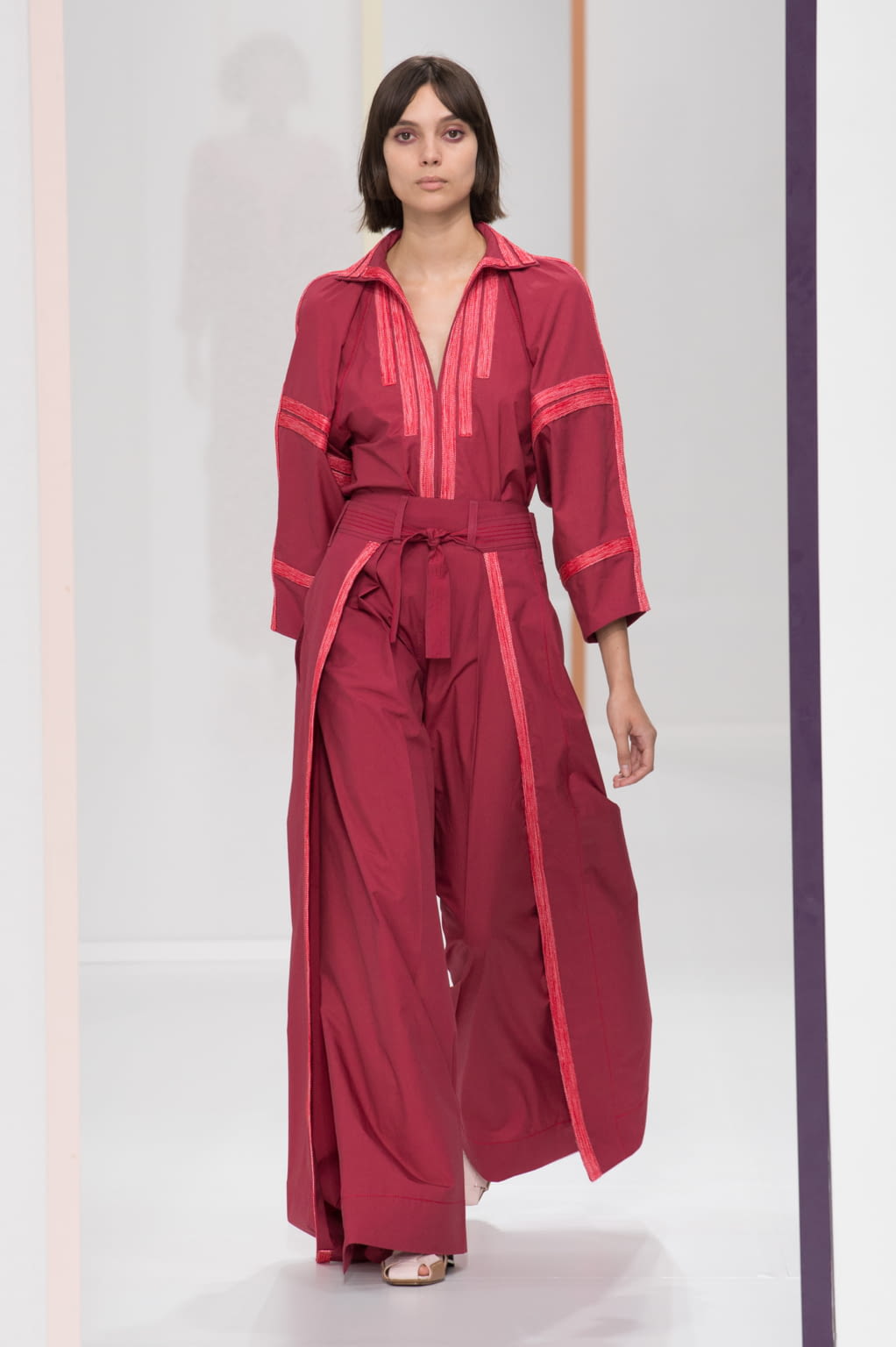 Fashion Week Paris Spring/Summer 2018 look 49 from the Hermès collection womenswear