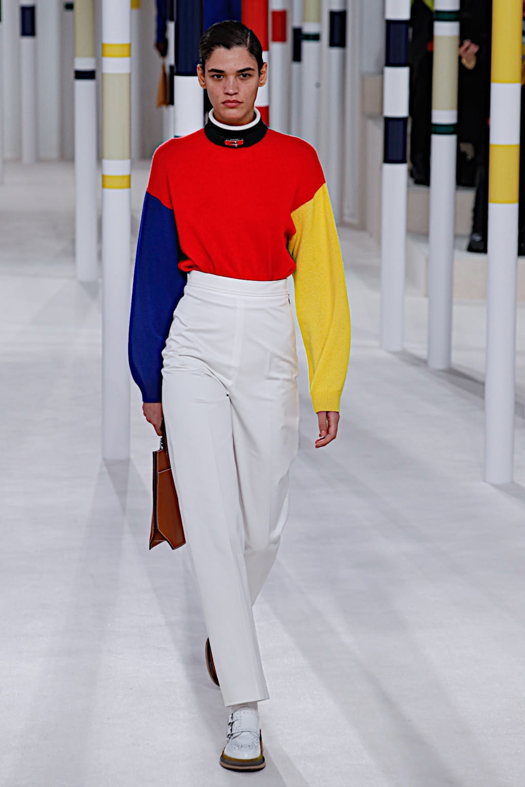 Fashion Week Paris Fall/Winter 2020 look 10 de la collection Hermès womenswear