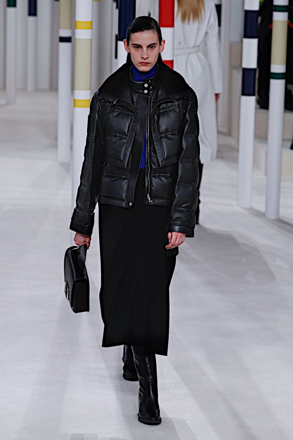 Fashion Week Paris Fall/Winter 2020 look 15 from the Hermès collection 女装