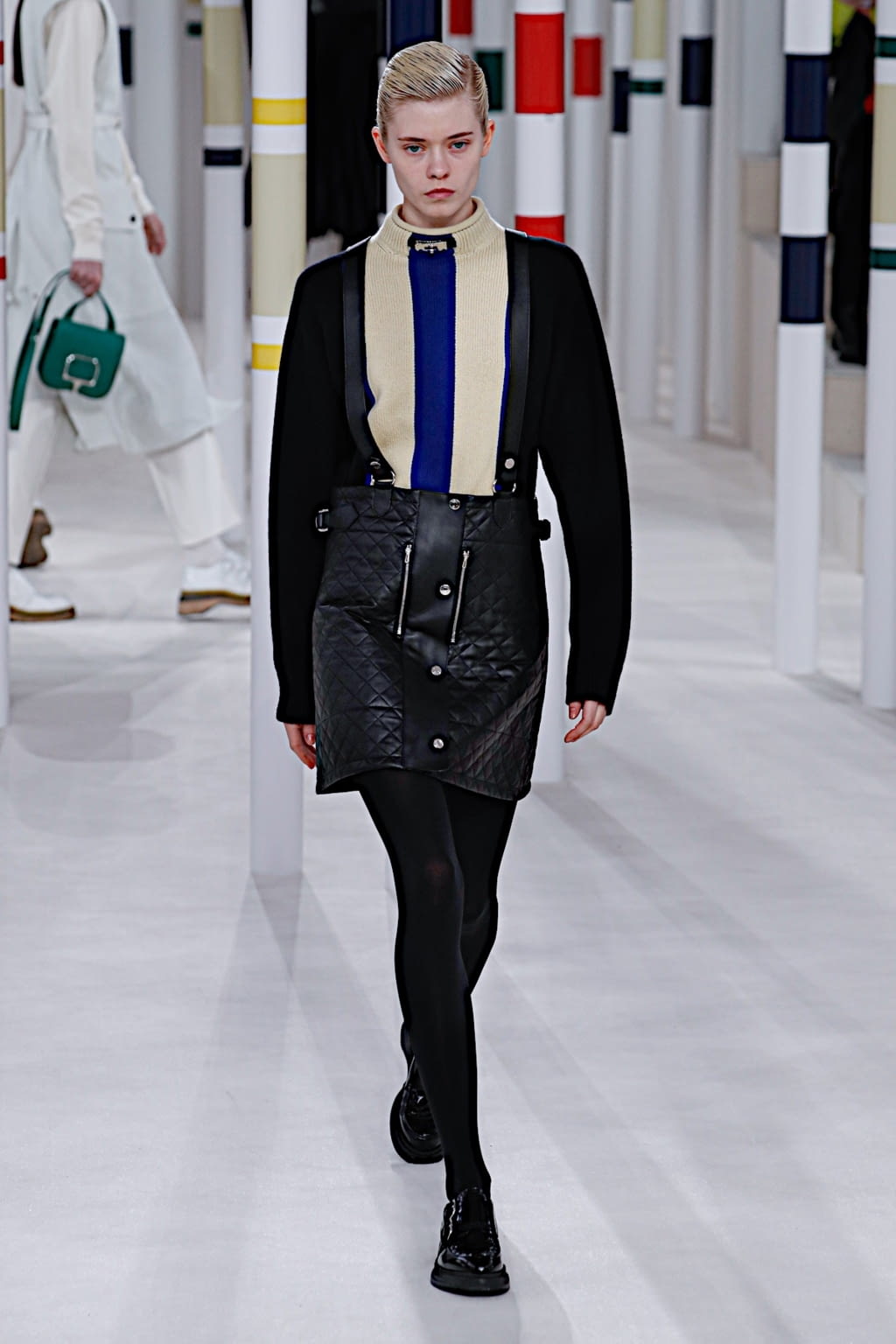 Fashion Week Paris Fall/Winter 2020 look 18 from the Hermès collection 女装