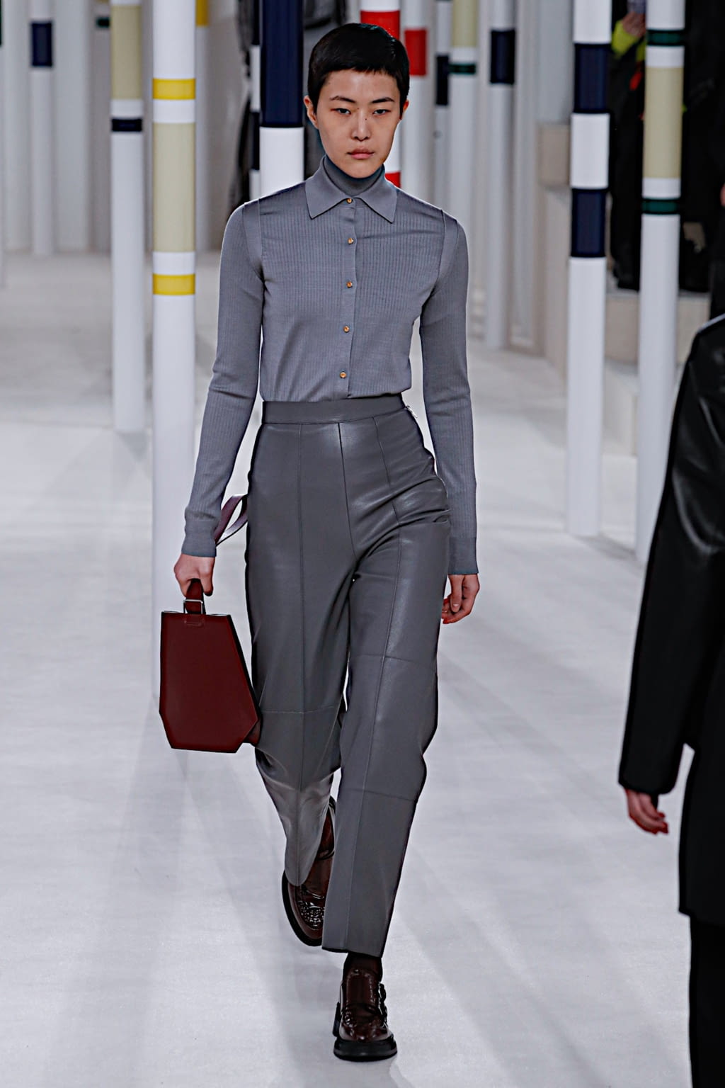 Fashion Week Paris Fall/Winter 2020 look 28 de la collection Hermès womenswear