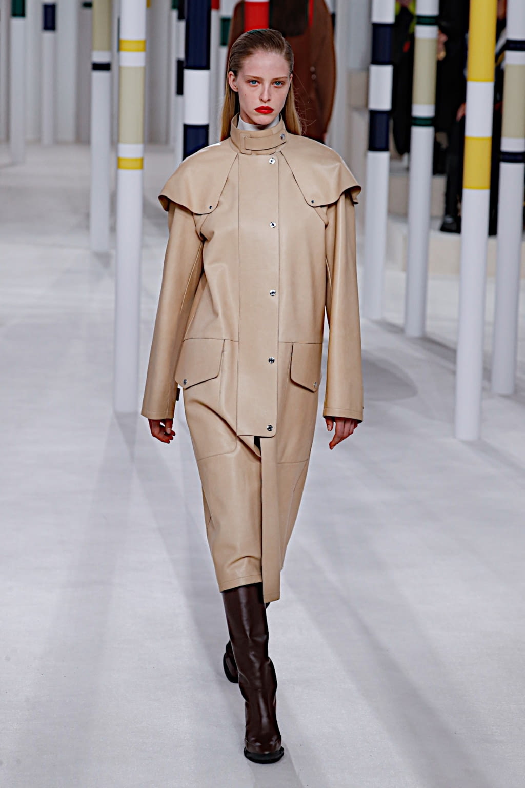 Fashion Week Paris Fall/Winter 2020 look 55 from the Hermès collection 女装