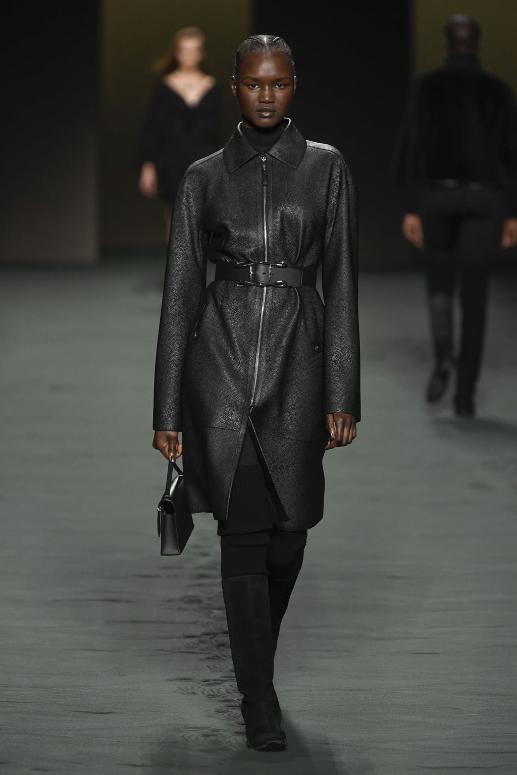Fashion Week Paris Fall/Winter 2022 look 16 de la collection Hermès womenswear