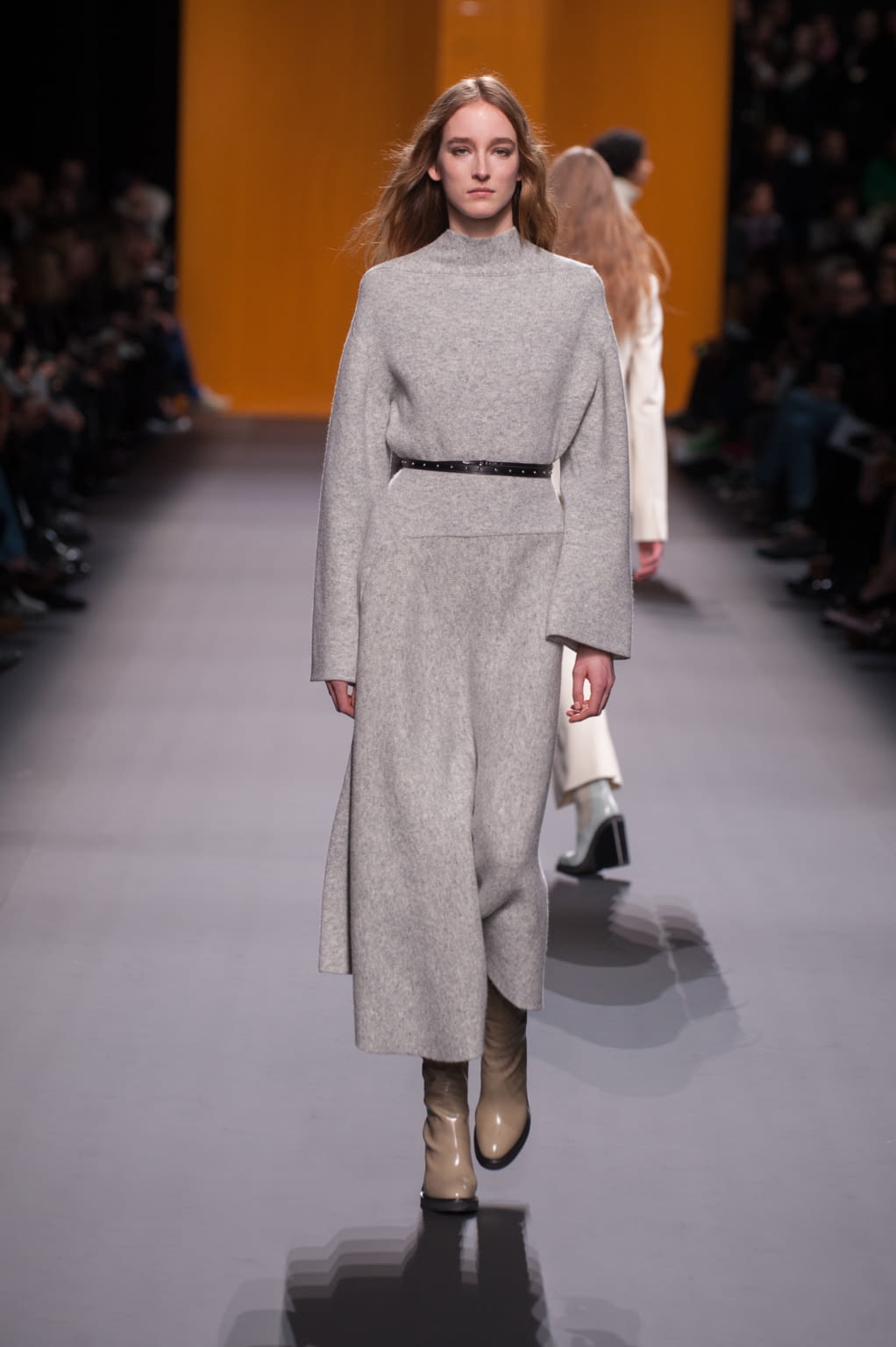 Fashion Week Paris Fall/Winter 2016 look 14 from the Hermès collection 女装
