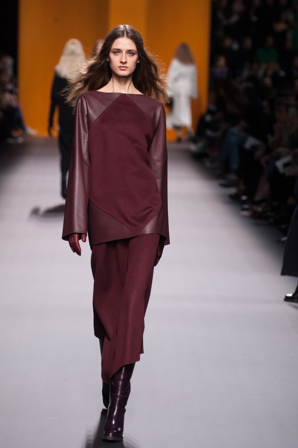 Fashion Week Paris Fall/Winter 2016 look 23 from the Hermès collection 女装