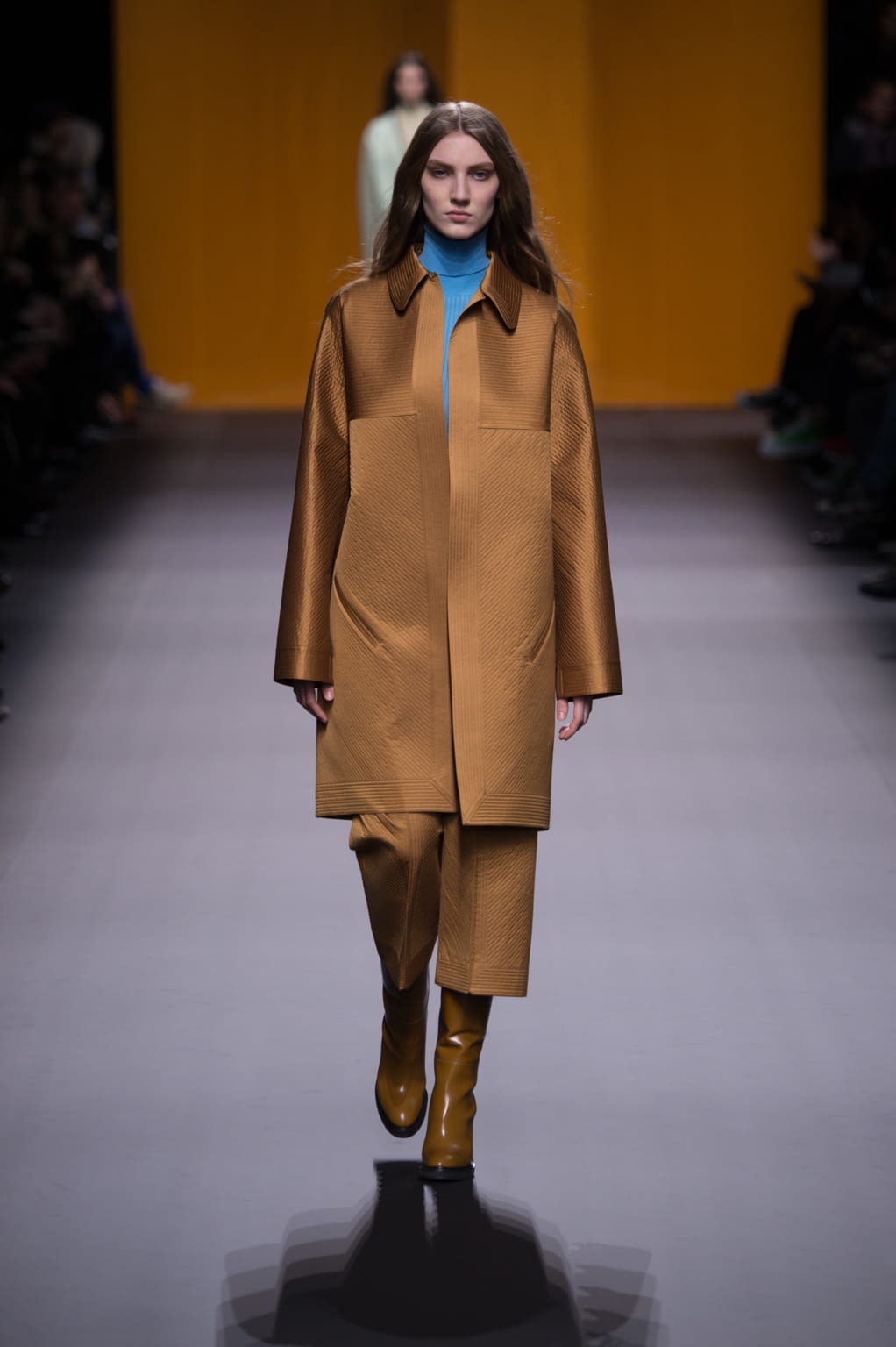 Fashion Week Paris Fall/Winter 2016 look 3 from the Hermès collection 女装
