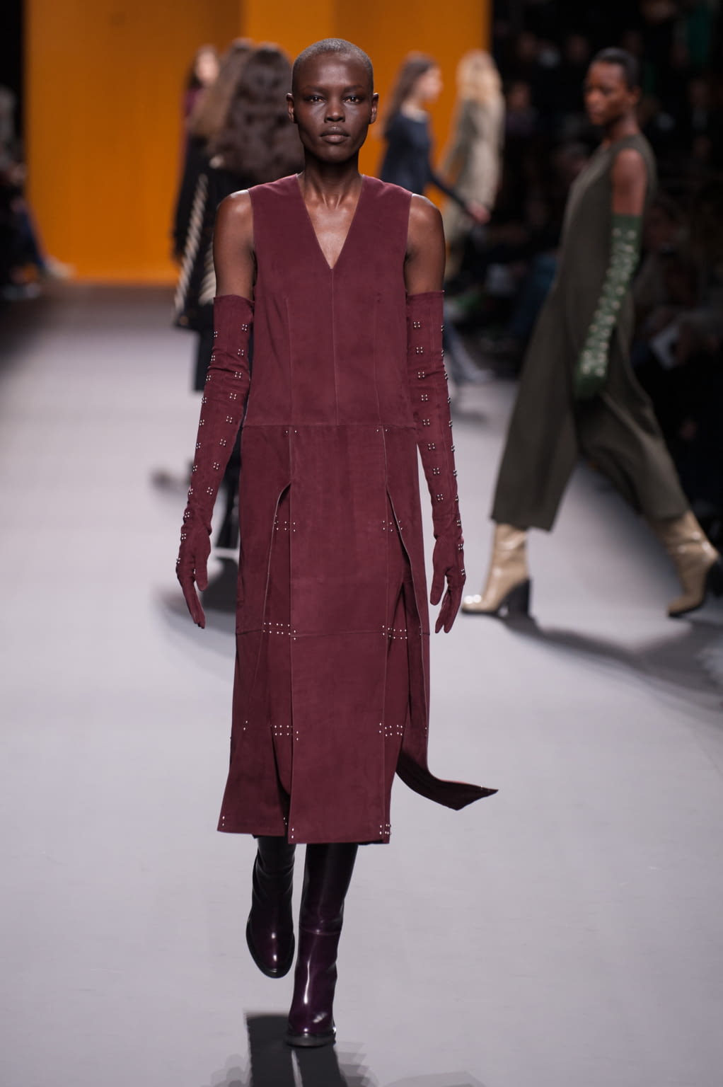 Fashion Week Paris Fall/Winter 2016 look 34 from the Hermès collection womenswear