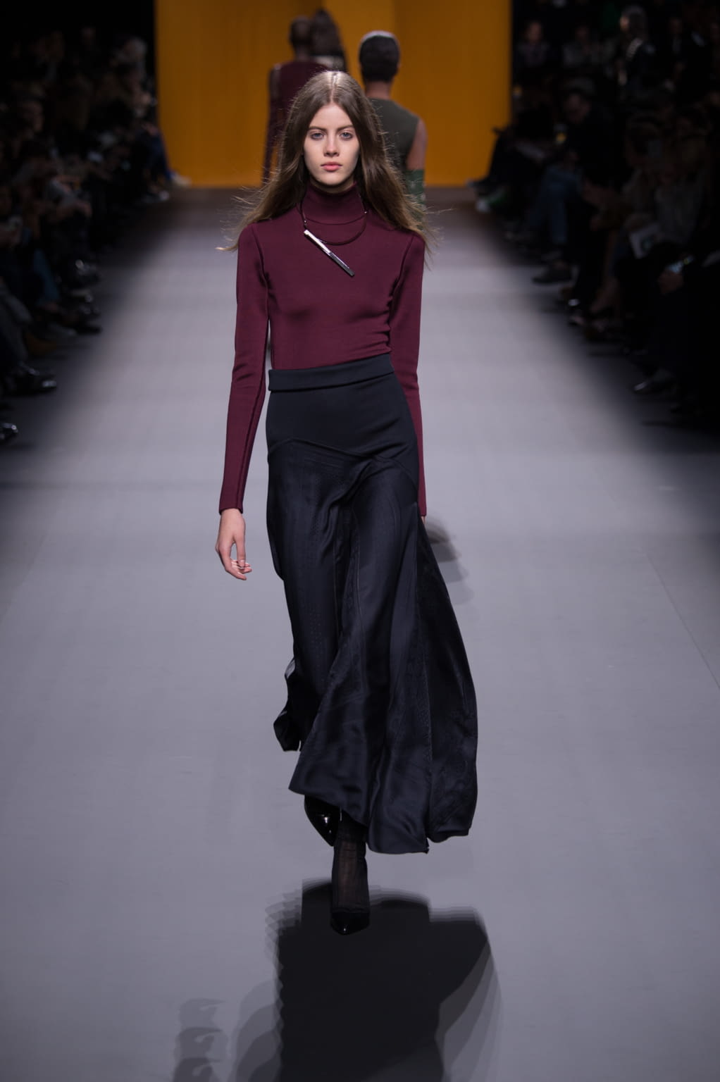 Fashion Week Paris Fall/Winter 2016 look 39 from the Hermès collection womenswear