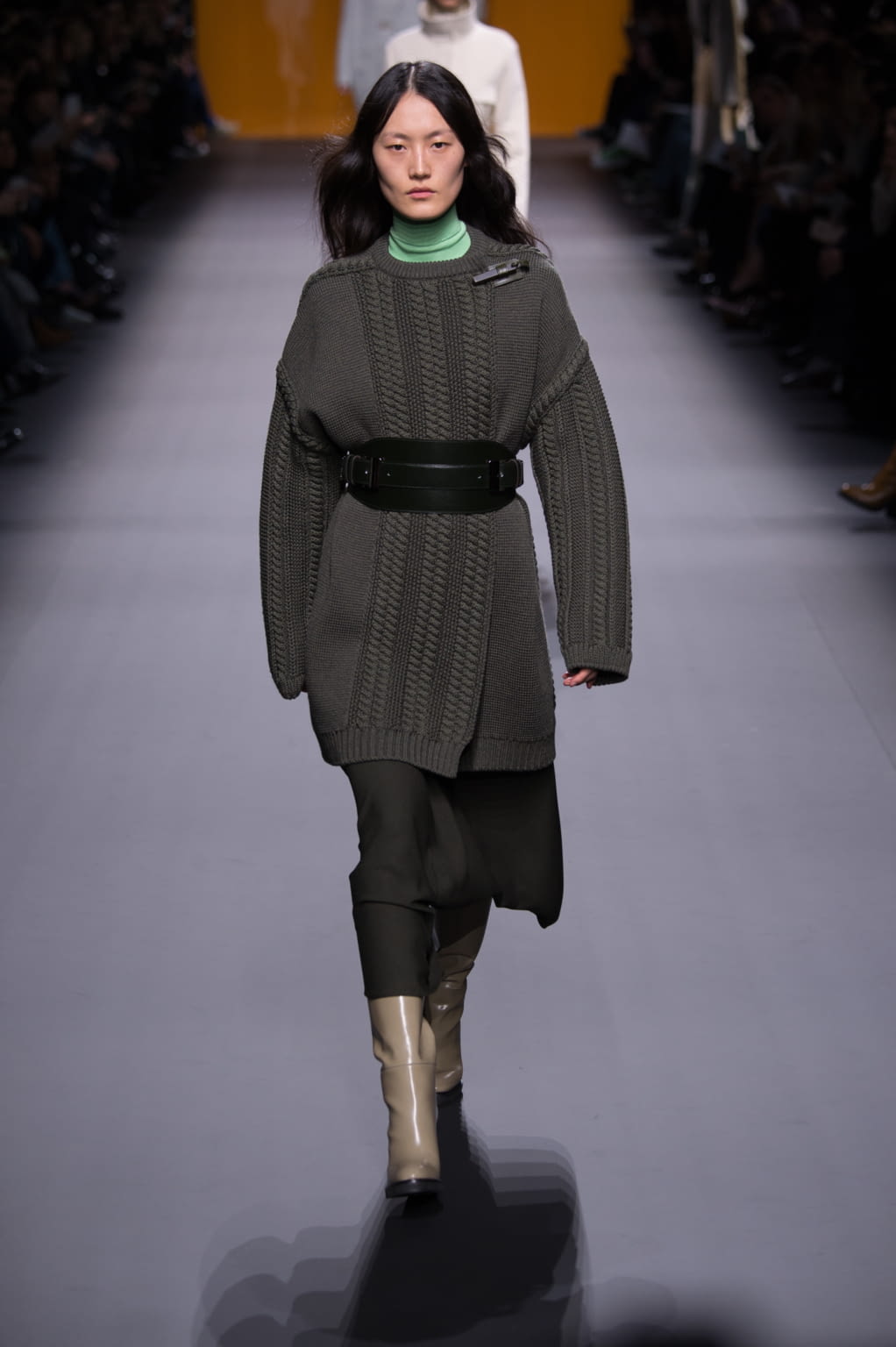 Fashion Week Paris Fall/Winter 2016 look 9 from the Hermès collection womenswear