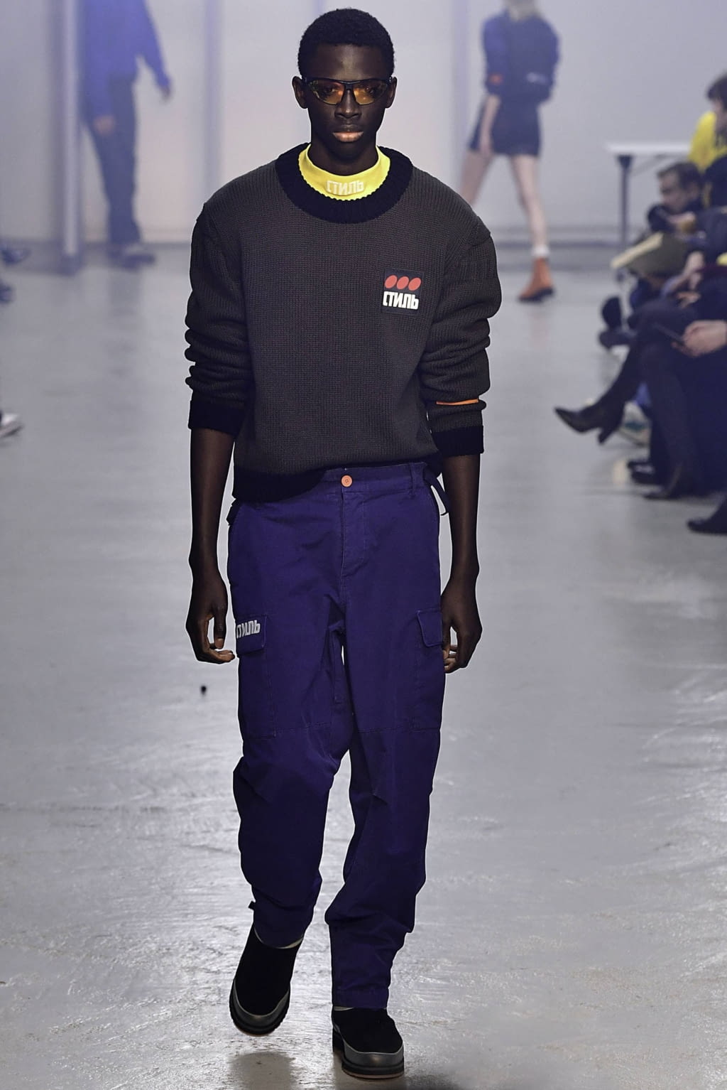 Fashion Week Paris Fall/Winter 2019 look 23 from the Heron Preston collection 男装