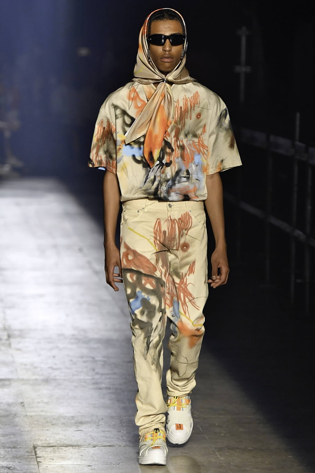 Fashion Week Paris Spring/Summer 2020 look 21 from the Heron Preston collection 男装