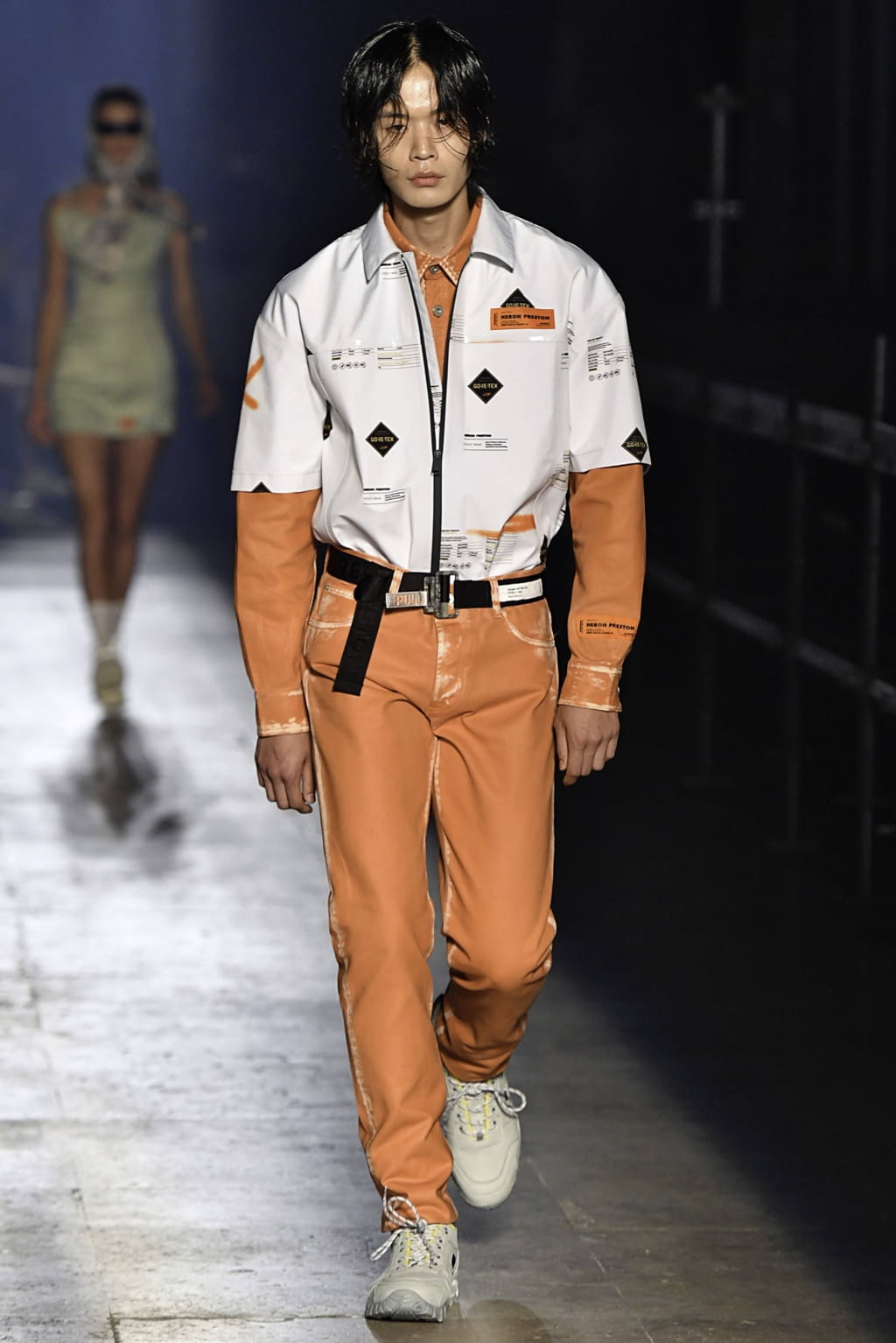 Fashion Week Paris Spring/Summer 2020 look 25 from the Heron Preston collection 男装