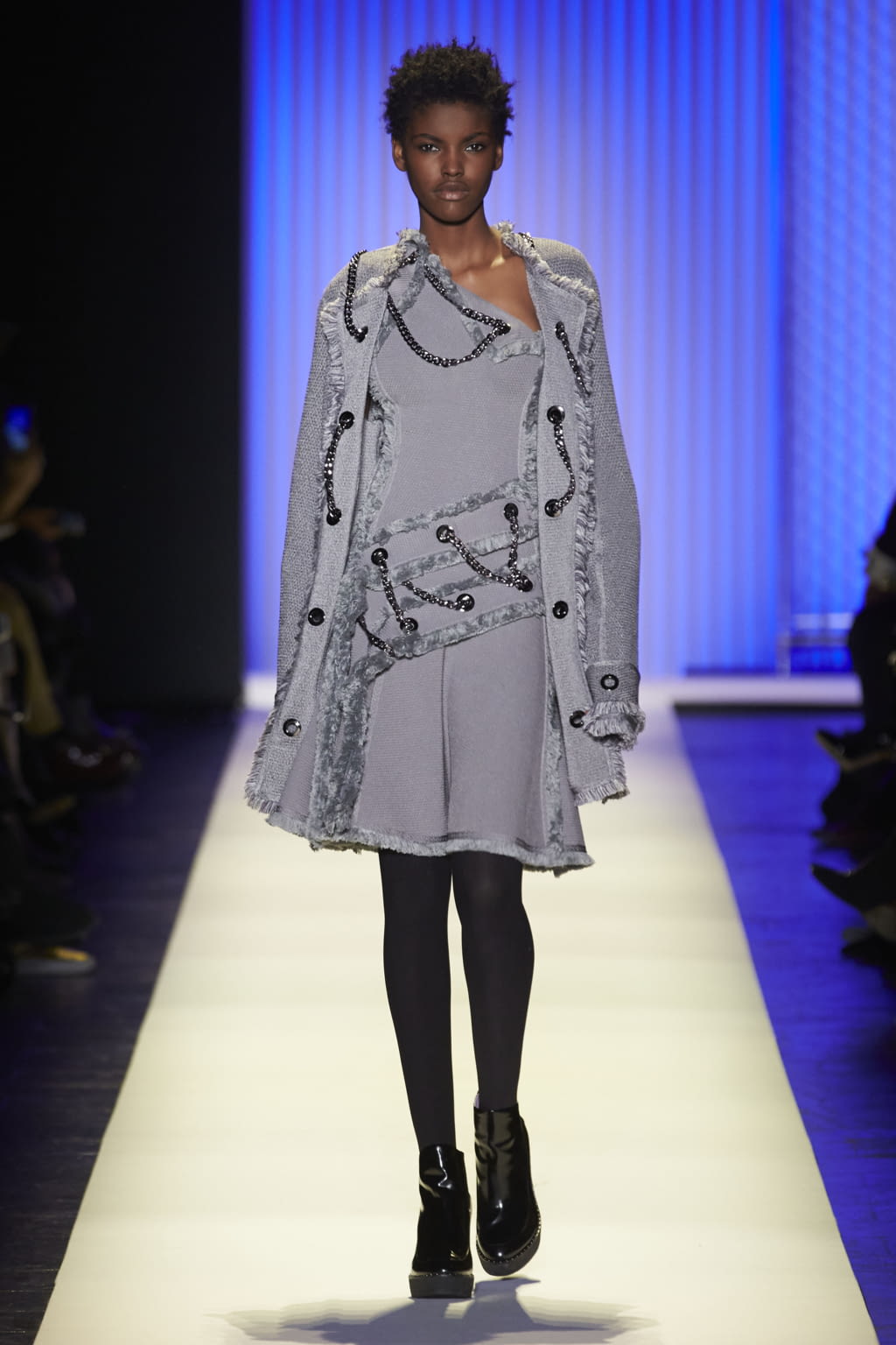 Fashion Week New York Fall/Winter 2016 look 21 de la collection Hervé Leger womenswear