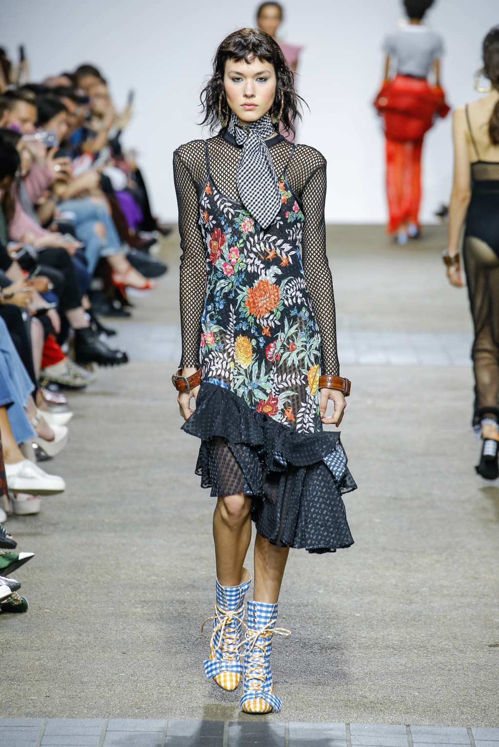 Fashion Week London Spring/Summer 2017 look 18 from the House of Holland collection womenswear
