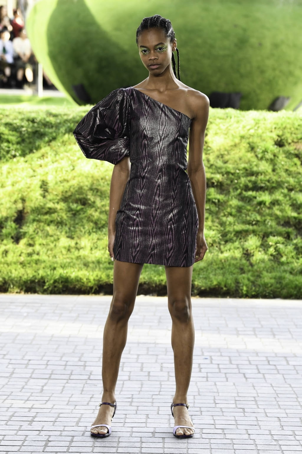 Fashion Week London Spring/Summer 2020 look 28 from the House of Holland collection womenswear