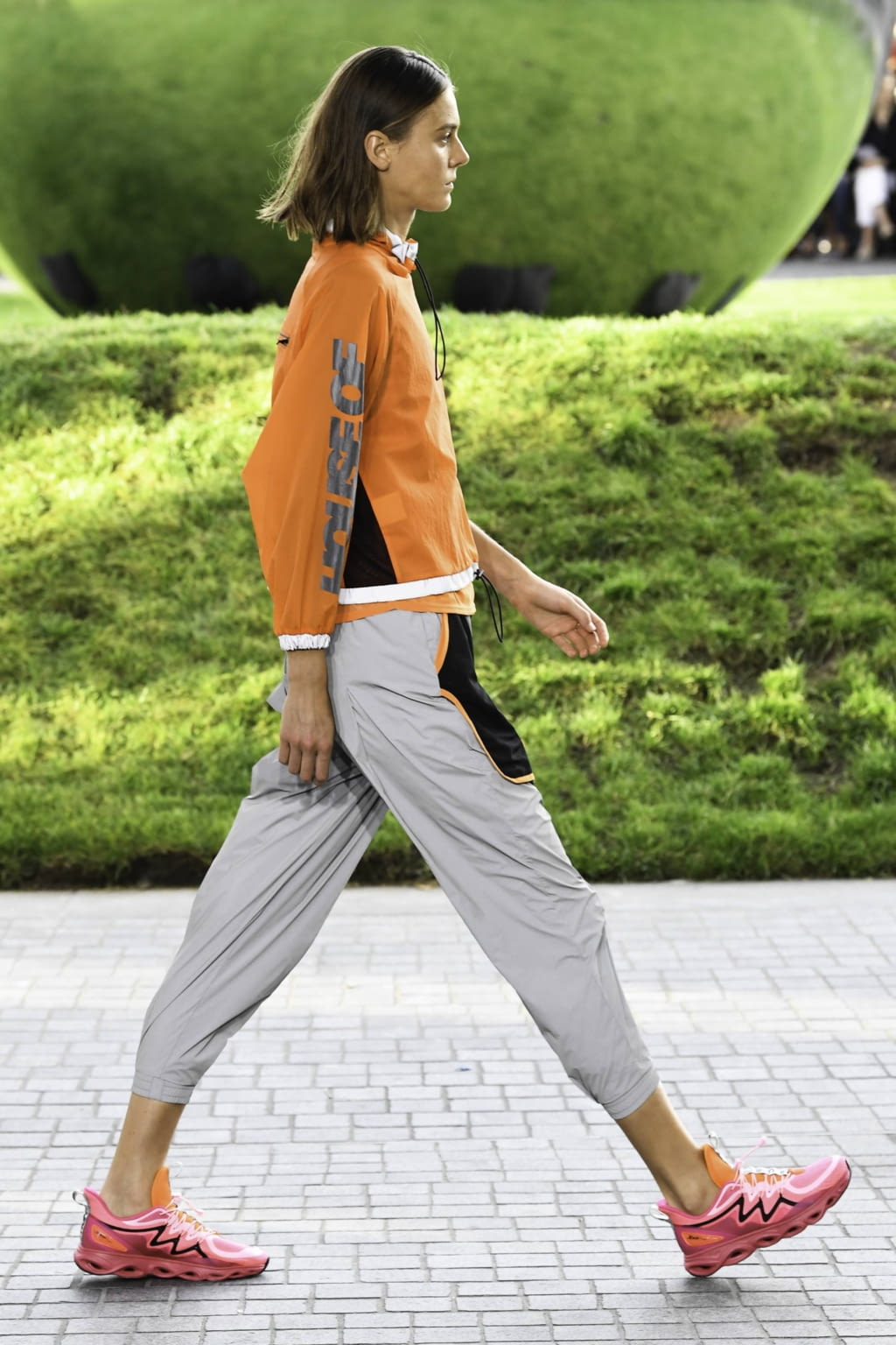 Fashion Week London Spring/Summer 2020 look 37 from the House of Holland collection womenswear