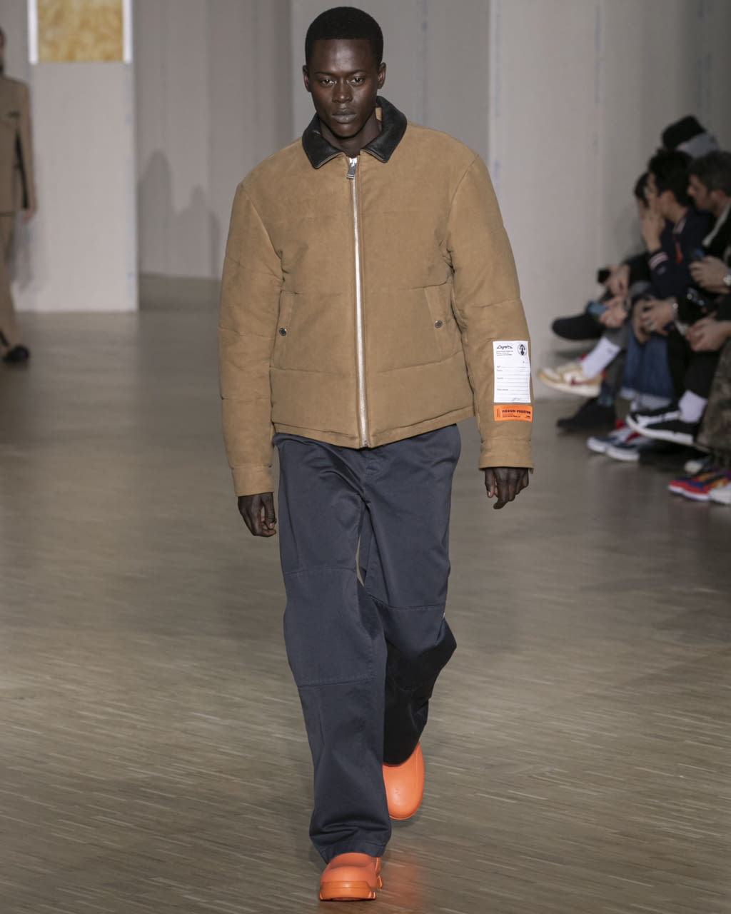 Fashion Week Paris Fall/Winter 2020 look 3 from the Heron Preston collection 男装