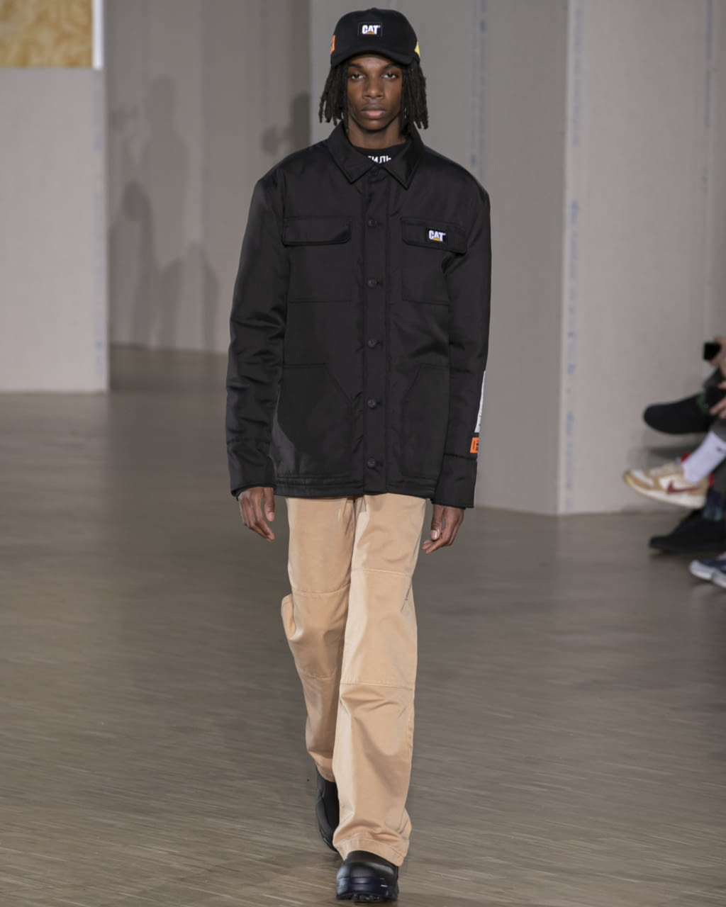 Fashion Week Paris Fall/Winter 2020 look 5 from the Heron Preston collection 男装