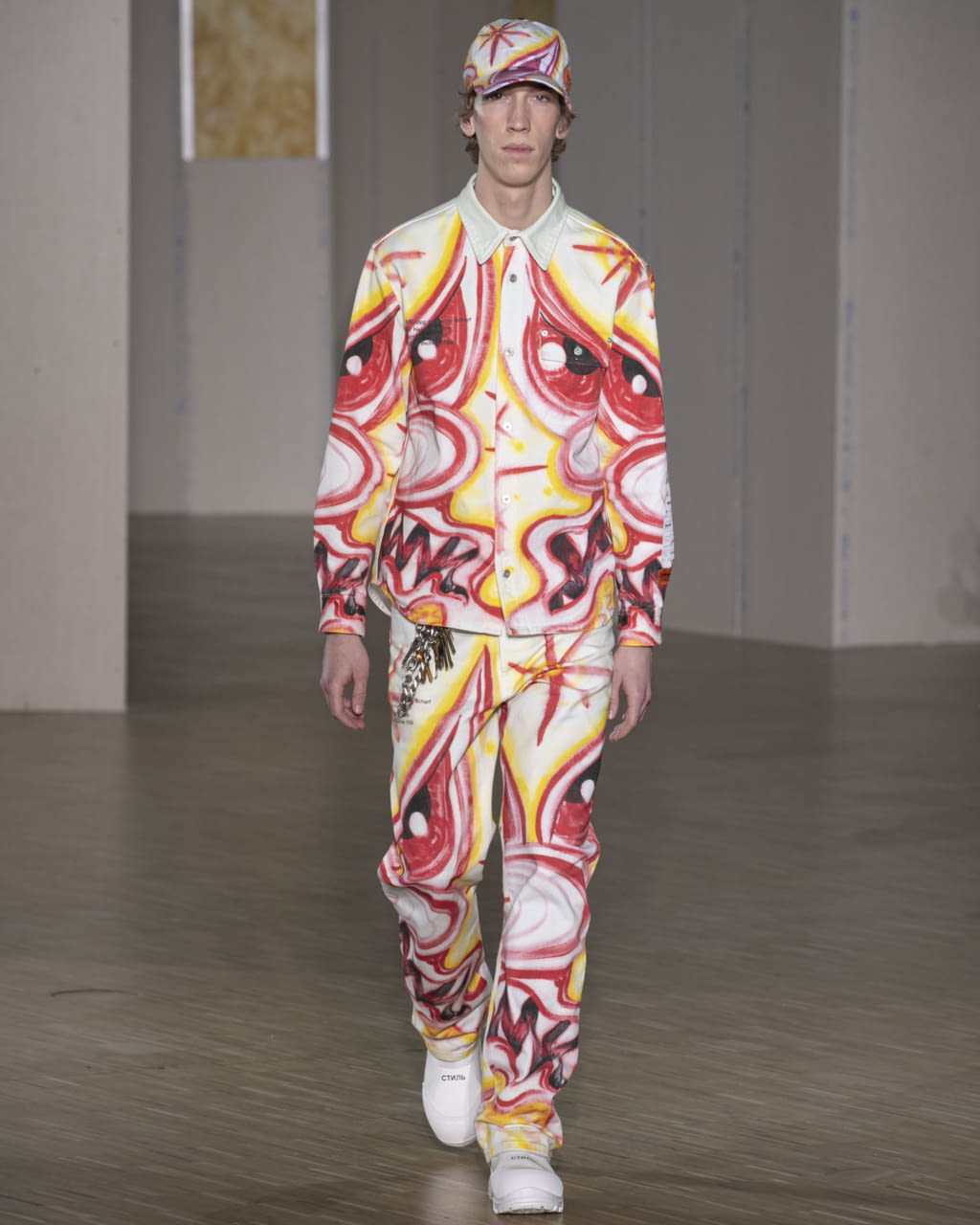 Fashion Week Paris Fall/Winter 2020 look 20 from the Heron Preston collection menswear