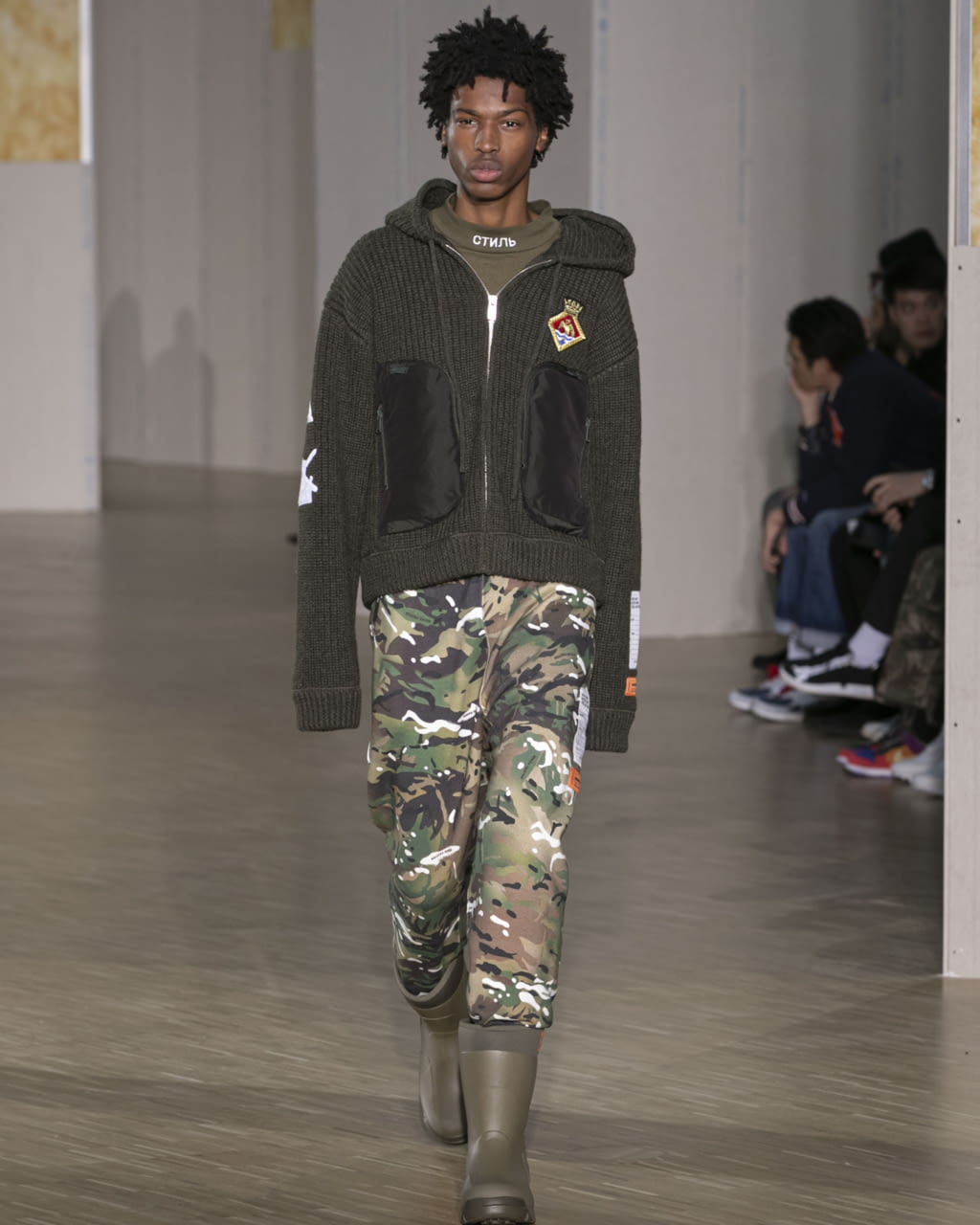 Fashion Week Paris Fall/Winter 2020 look 25 from the Heron Preston collection menswear