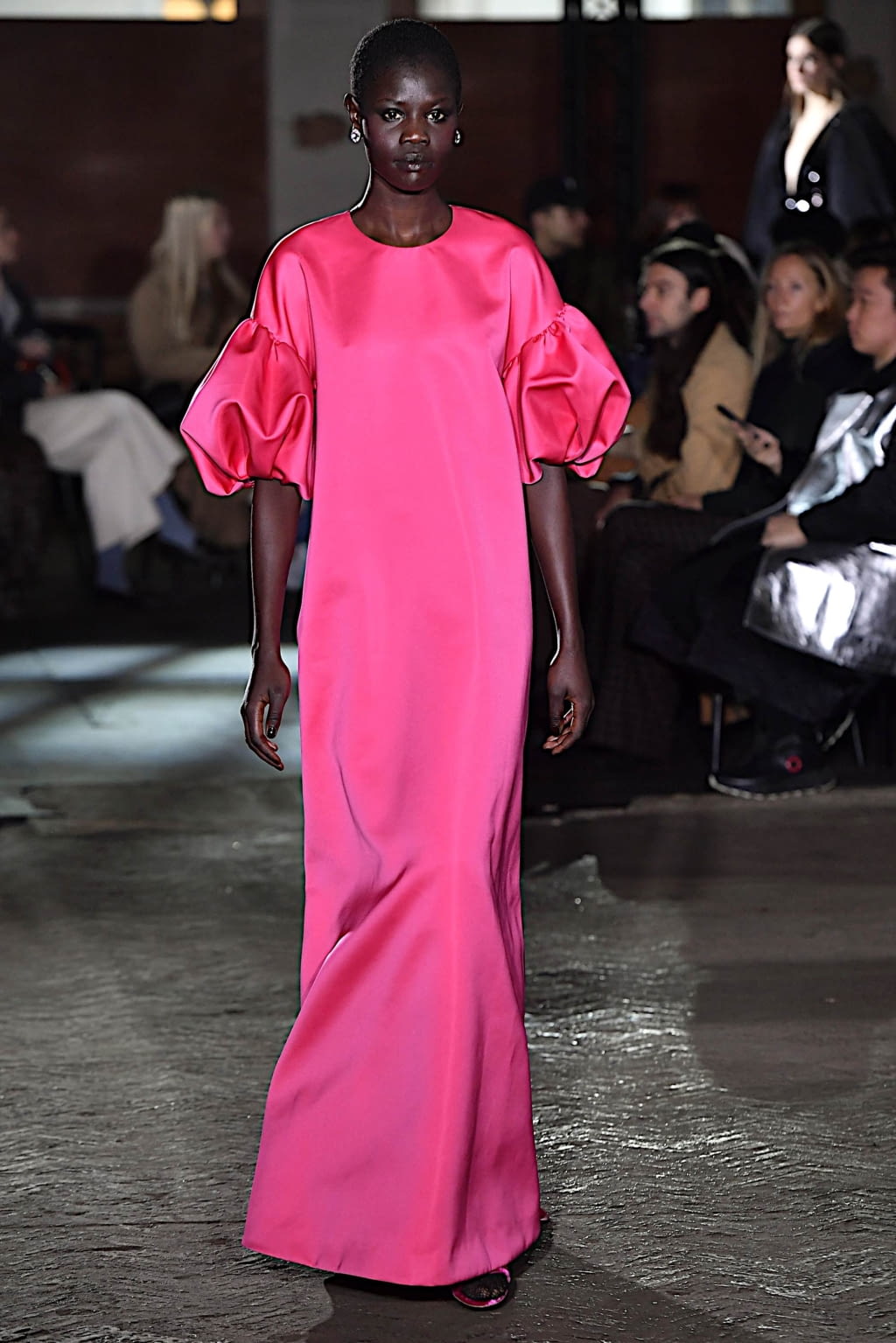 Fashion Week London Fall/Winter 2020 look 29 from the Huishan Zhang collection womenswear