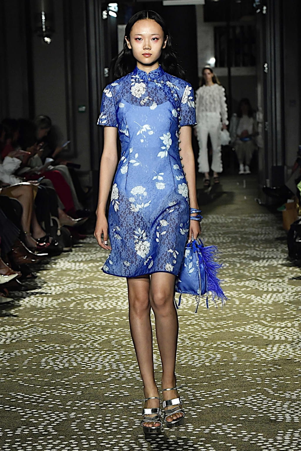 Fashion Week London Spring/Summer 2020 look 6 de la collection Huishan Zhang womenswear