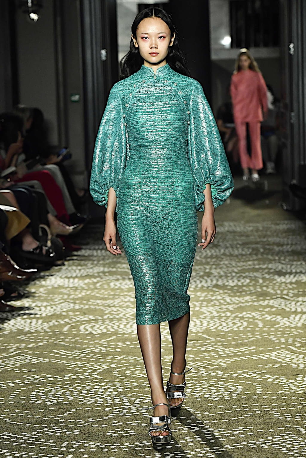 Fashion Week London Spring/Summer 2020 look 25 de la collection Huishan Zhang womenswear
