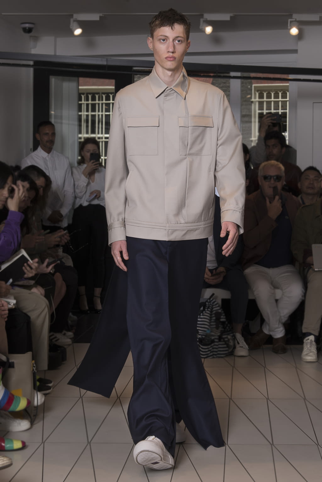Fashion Week London Spring/Summer 2018 look 13 from the Chalayan collection menswear