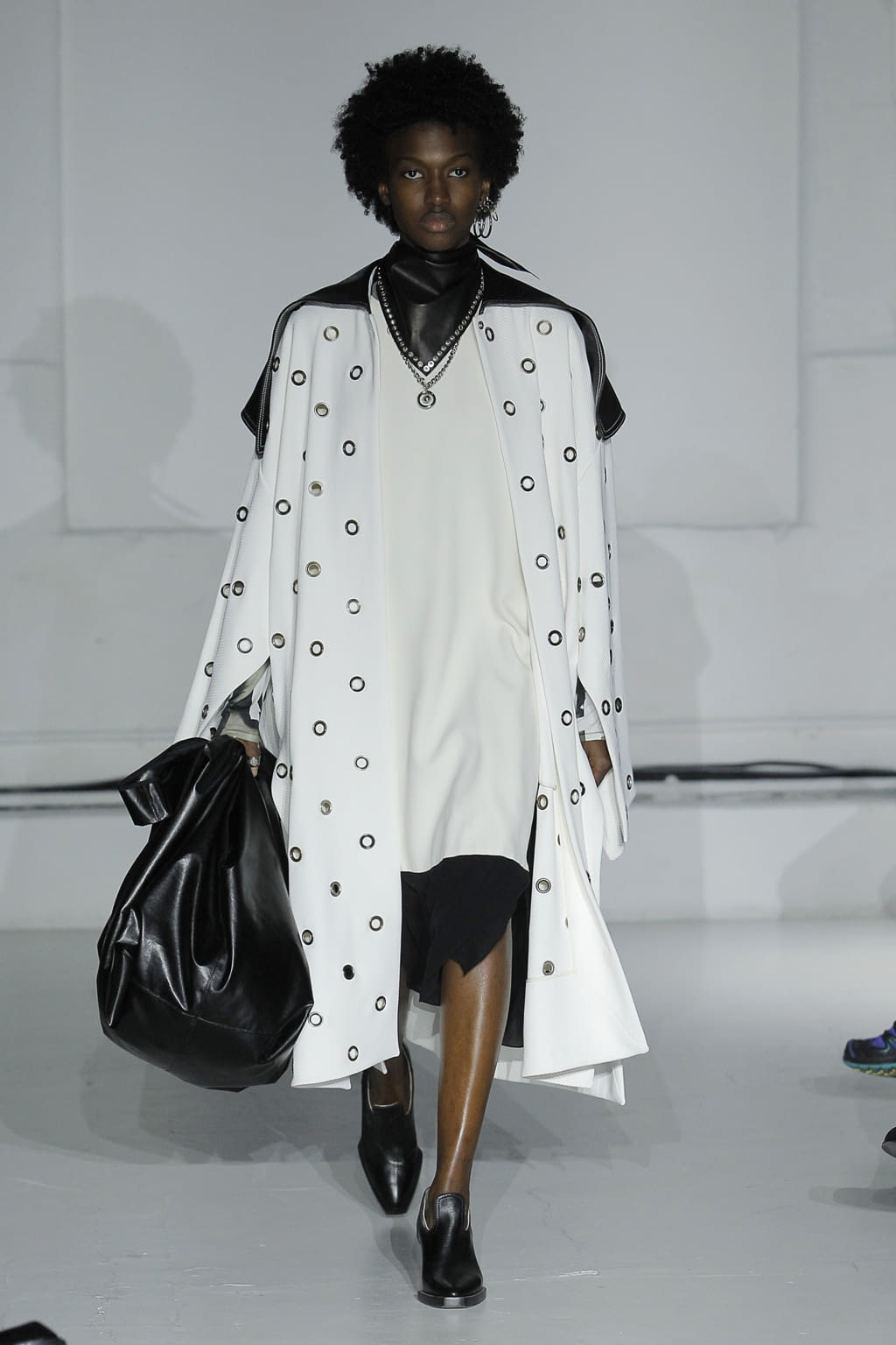 Fashion Week Paris Spring/Summer 2019 look 4 de la collection Hyun Mi Nielsen womenswear