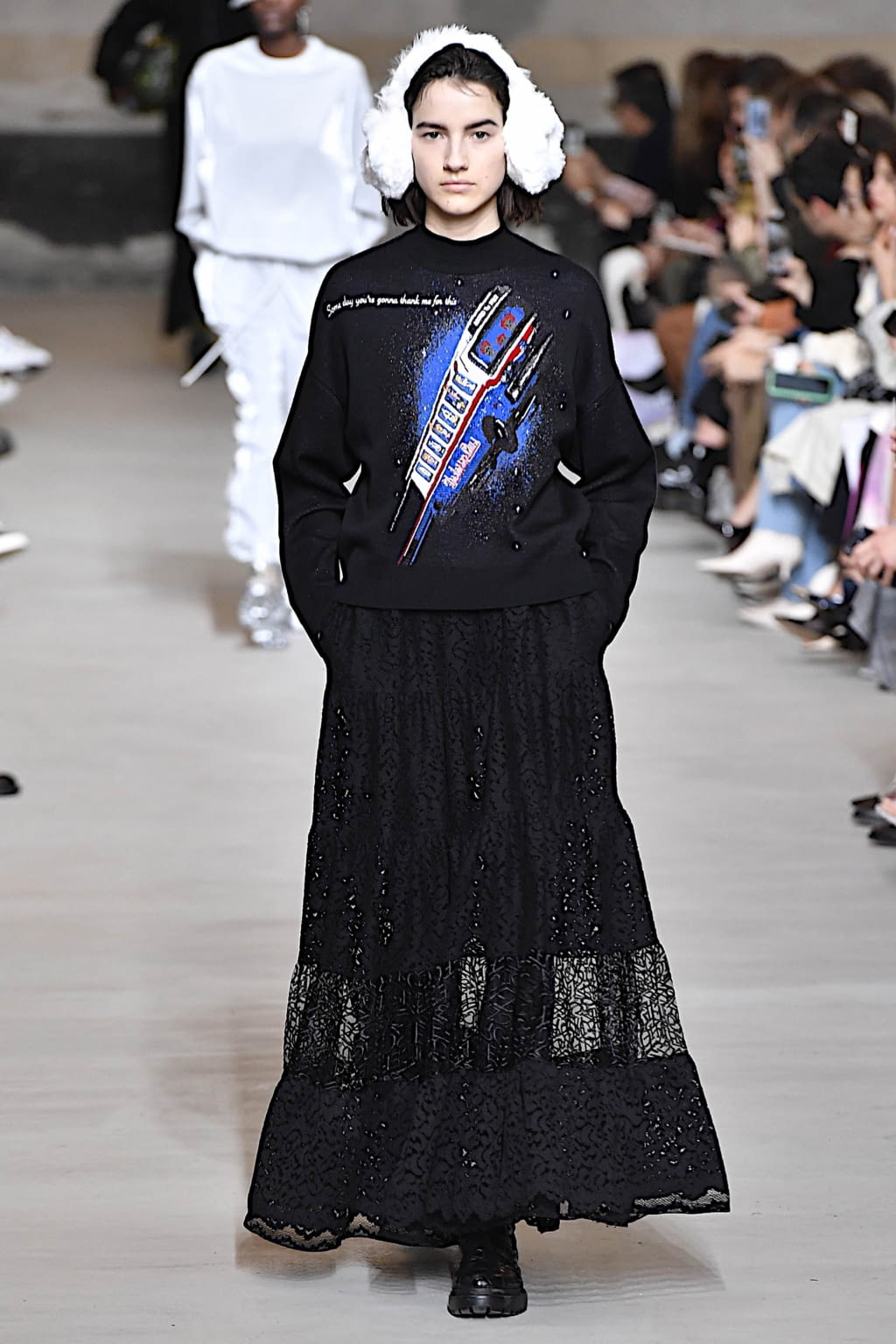 Fashion Week Milan Fall/Winter 2020 look 12 de la collection Iceberg womenswear