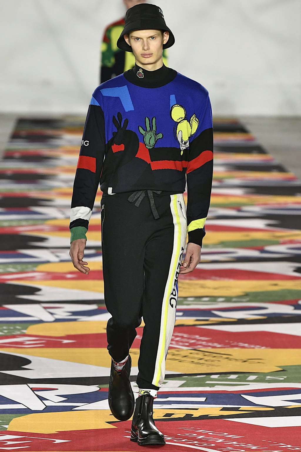 Fashion Week London Fall/Winter 2019 look 6 from the Iceberg collection menswear