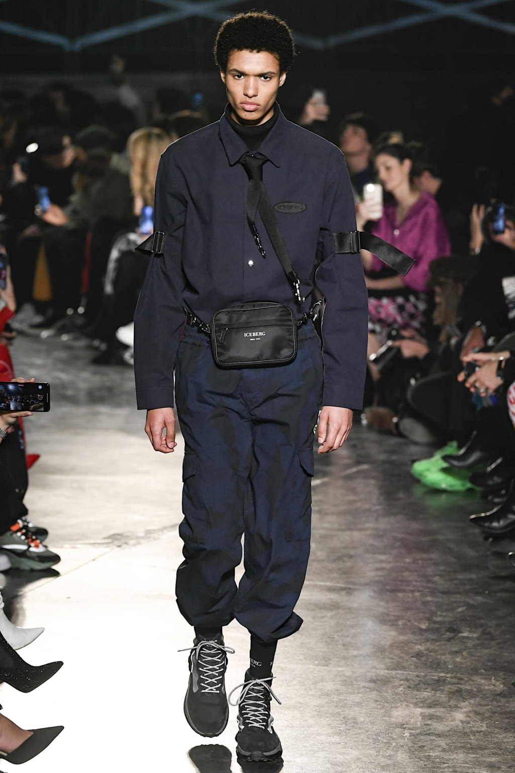 Fashion Week Milan Fall/Winter 2020 look 4 de la collection Iceberg menswear