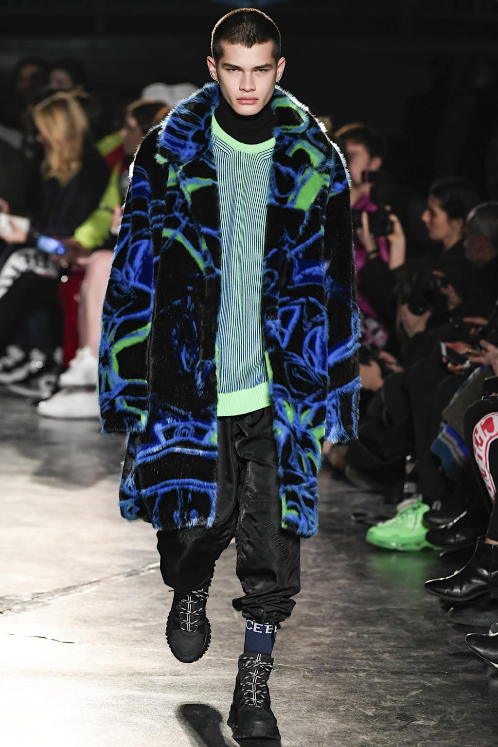 Fashion Week Milan Fall/Winter 2020 look 38 from the Iceberg collection menswear