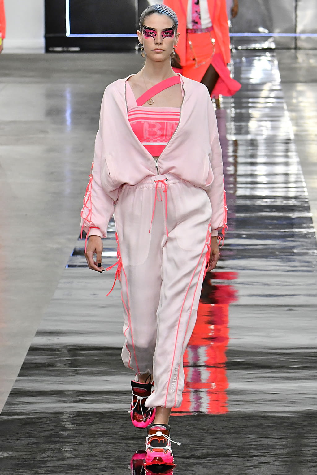 Fashion Week London Spring/Summer 2020 look 16 de la collection Iceberg menswear