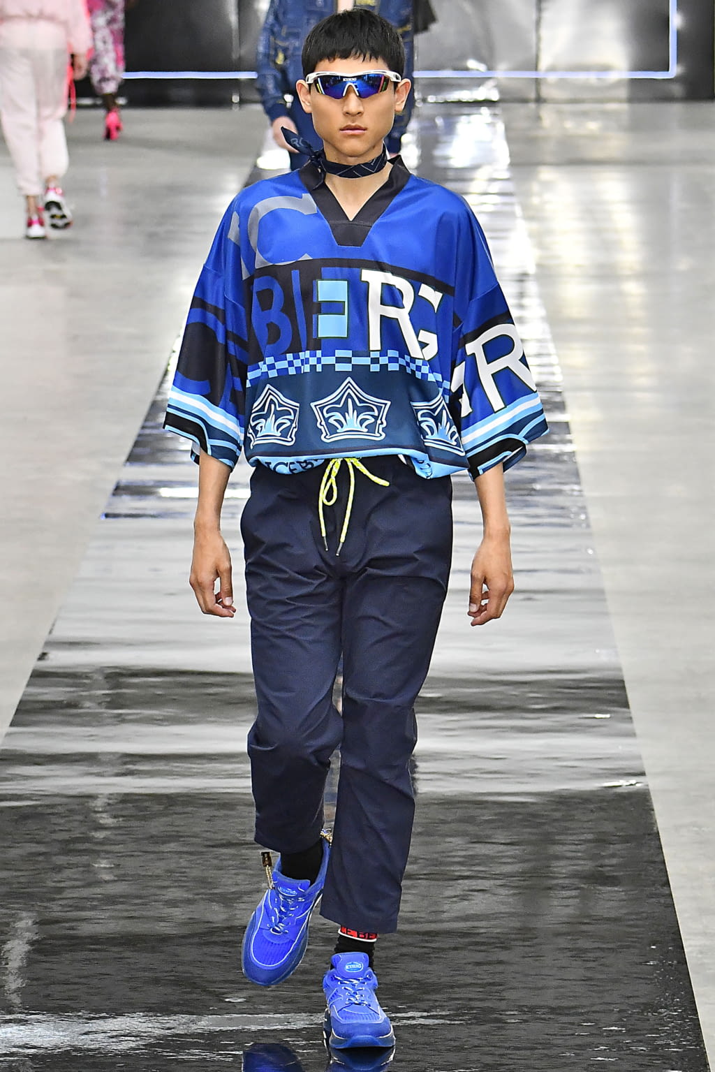 Fashion Week London Spring/Summer 2020 look 19 from the Iceberg collection 男装