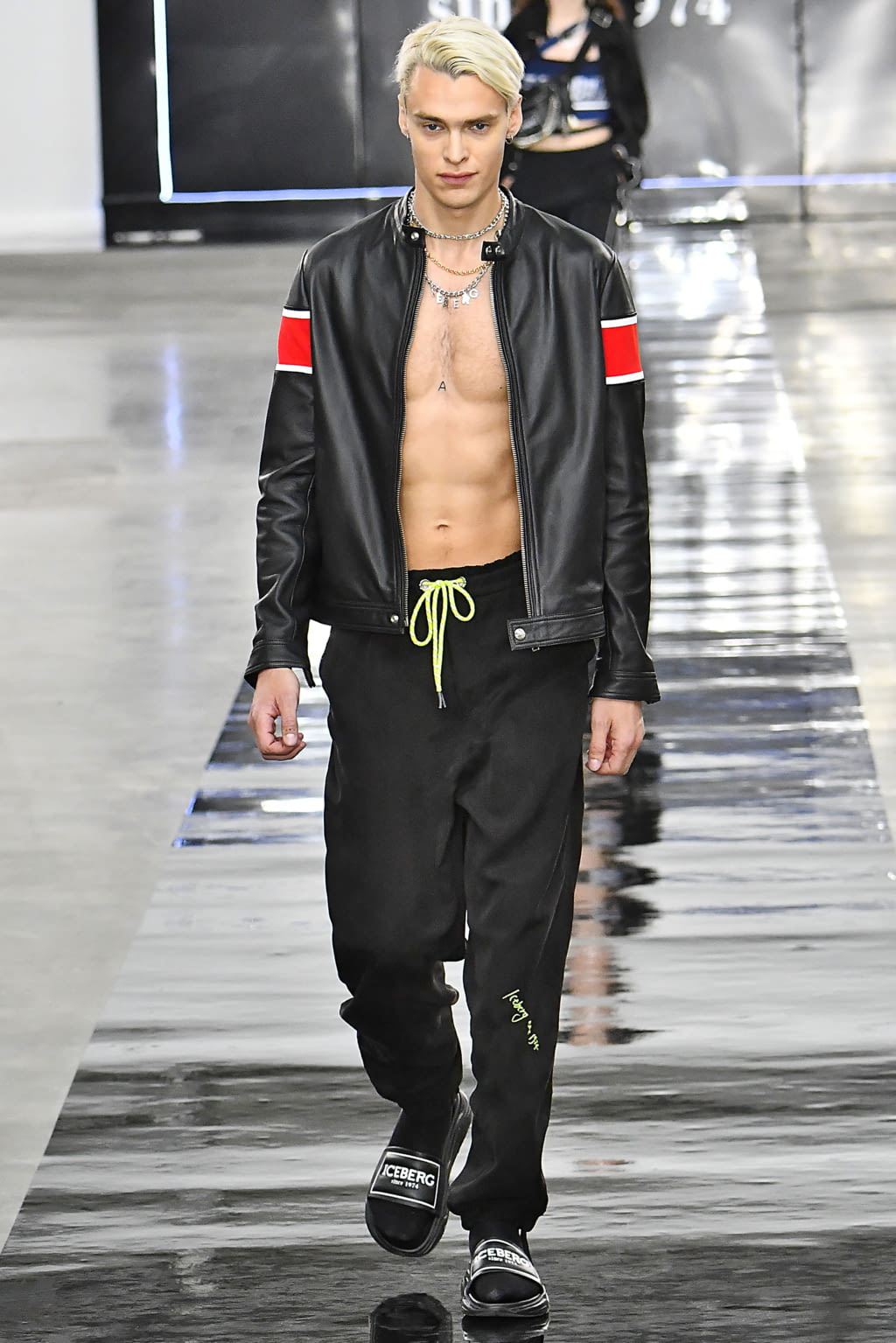 Fashion Week London Spring/Summer 2020 look 33 from the Iceberg collection menswear