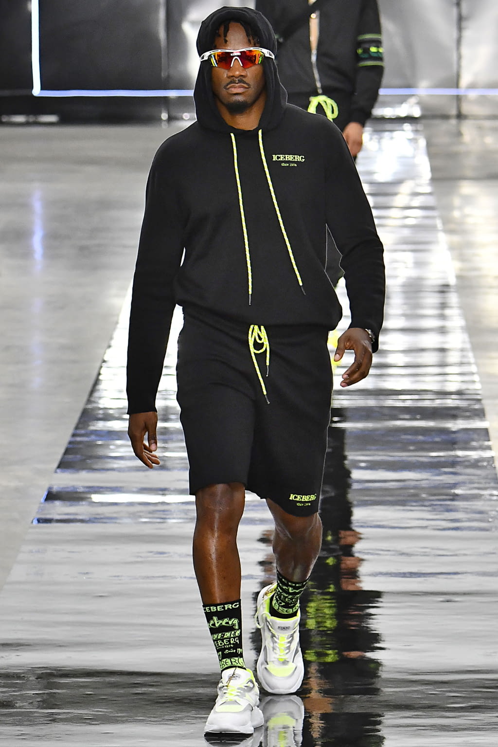 Fashion Week London Spring/Summer 2020 look 38 from the Iceberg collection menswear