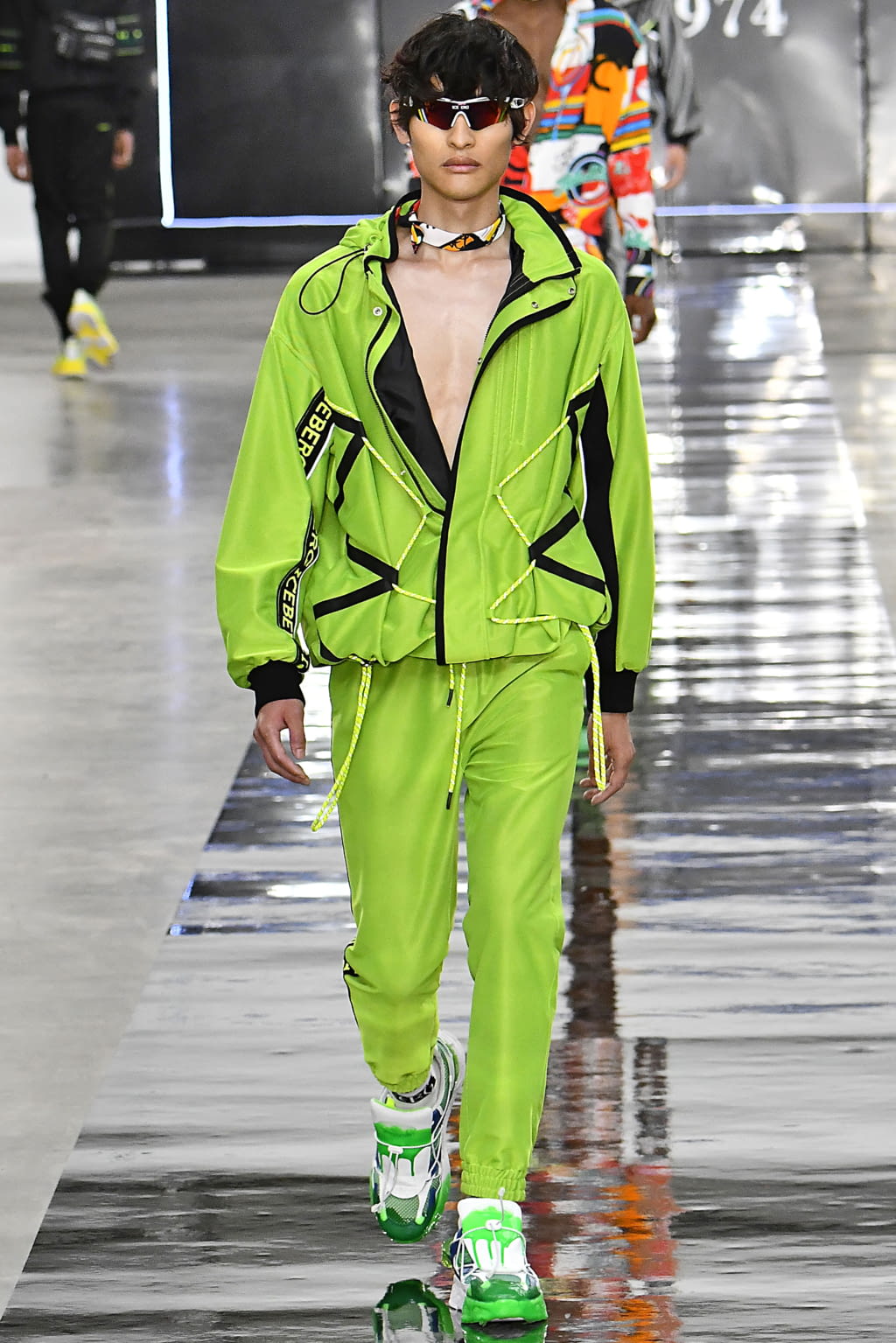 Fashion Week London Spring/Summer 2020 look 41 from the Iceberg collection 男装