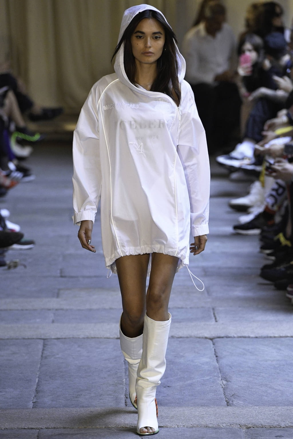 Fashion Week Milan Spring/Summer 2019 look 23 from the Iceberg collection womenswear