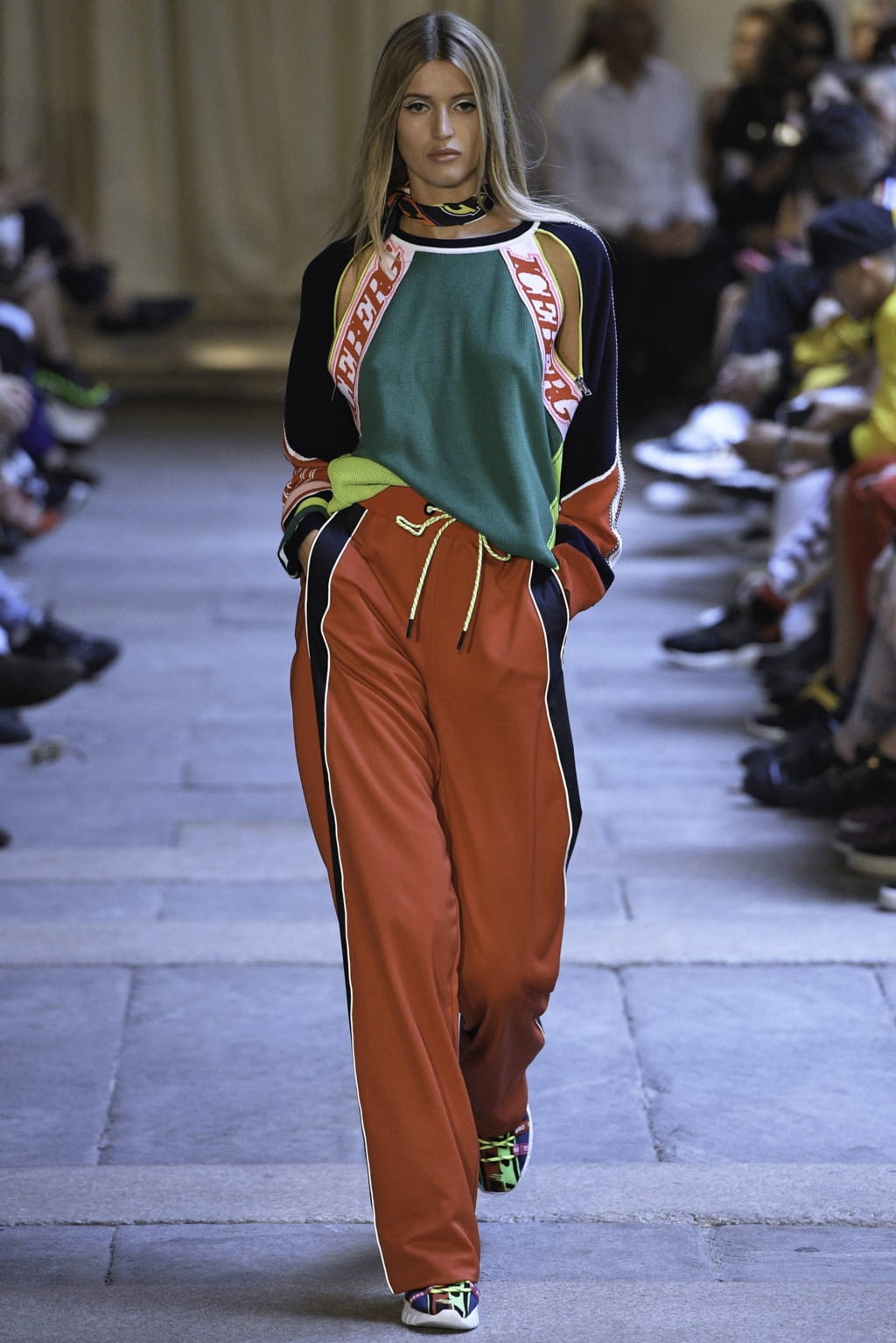 Fashion Week Milan Spring/Summer 2019 look 44 from the Iceberg collection womenswear